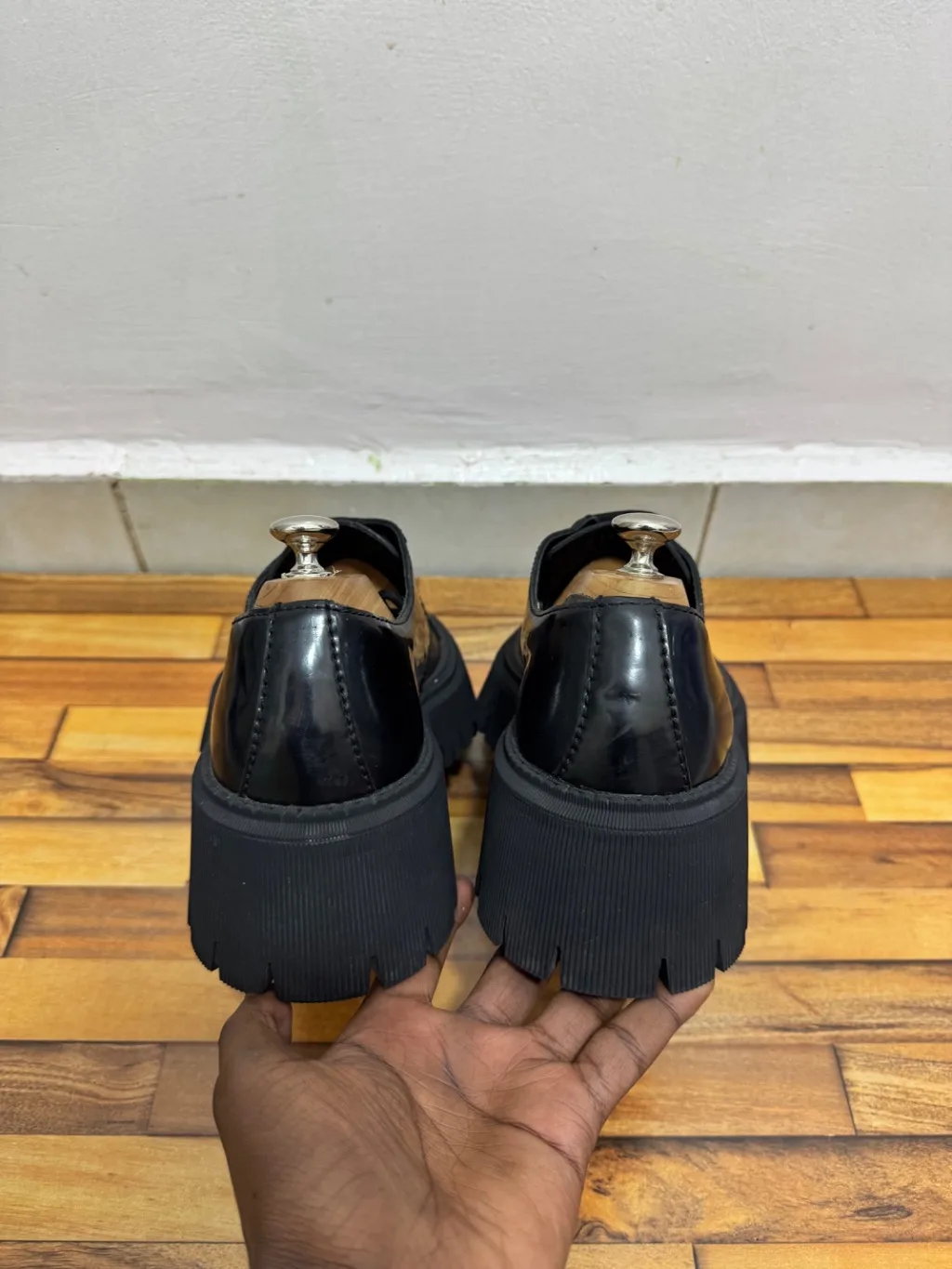 BALENCIAGA TRACTOR DERBY 🖤