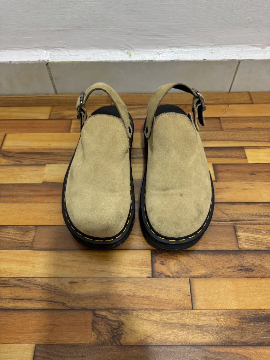 DR MARTENS MULES 🤎
