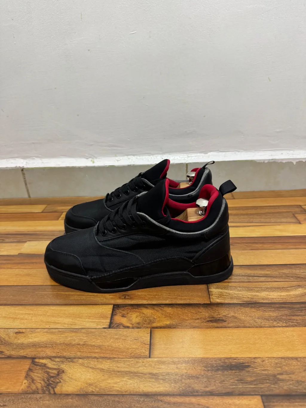 CHRISTIAN LOUBOUTIN 🖤