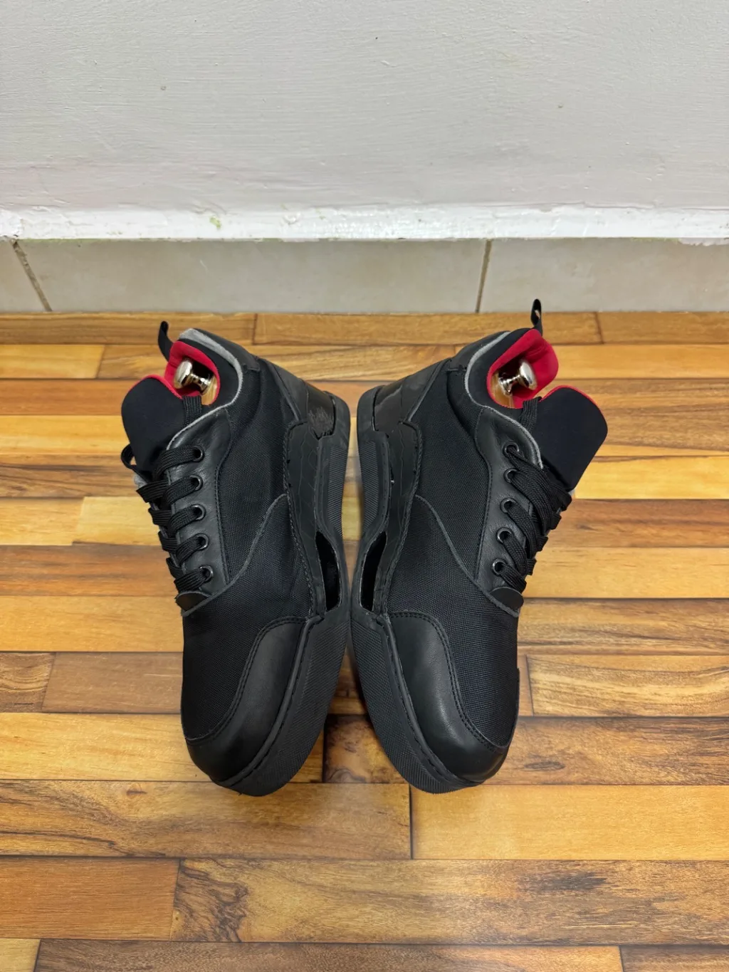 CHRISTIAN LOUBOUTIN 🖤