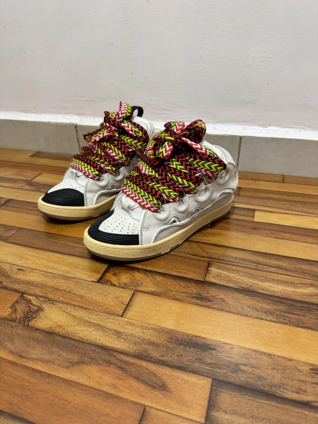 LANVIN CURBS