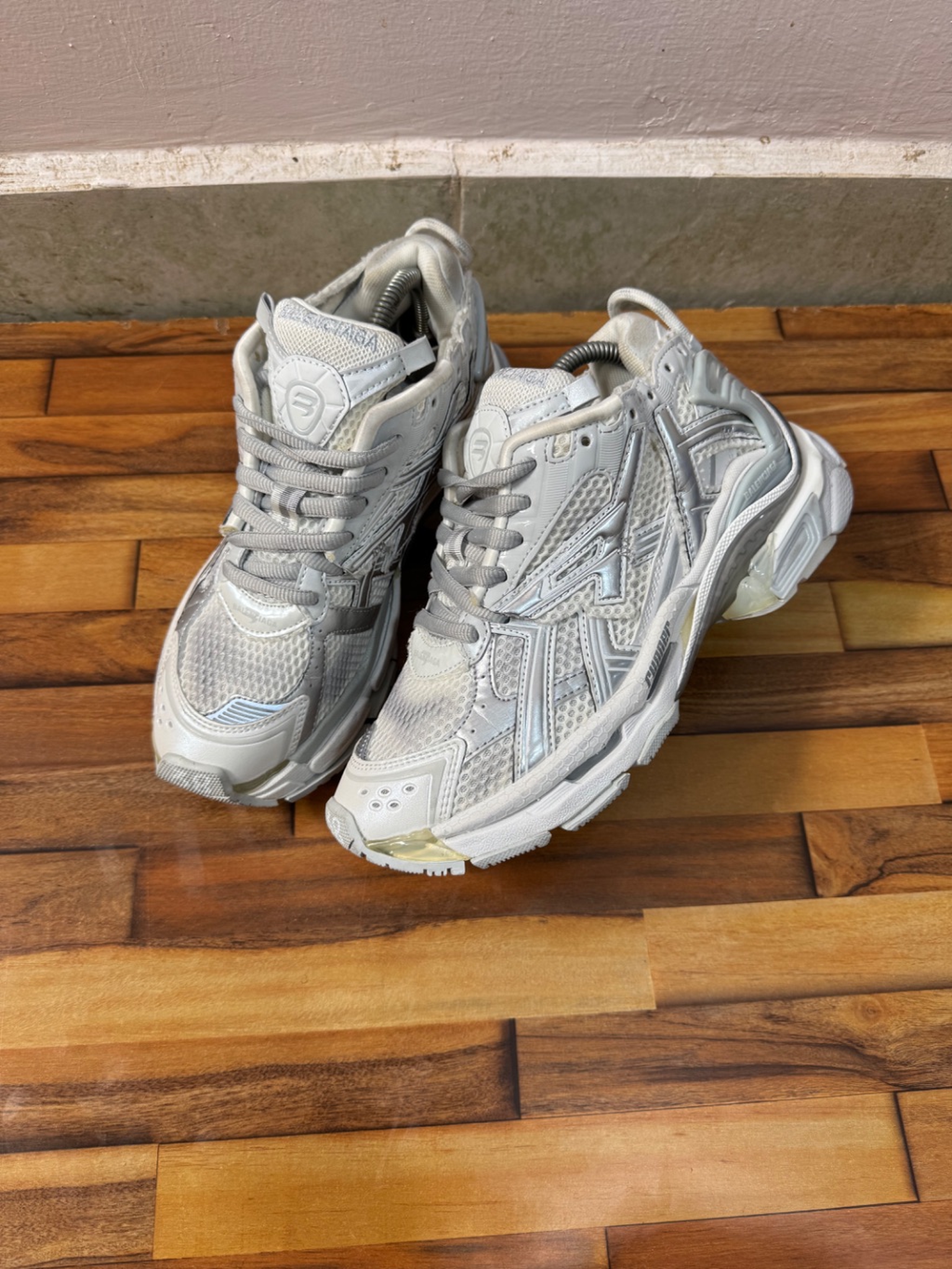 BALENCIAGA RUNNERS 