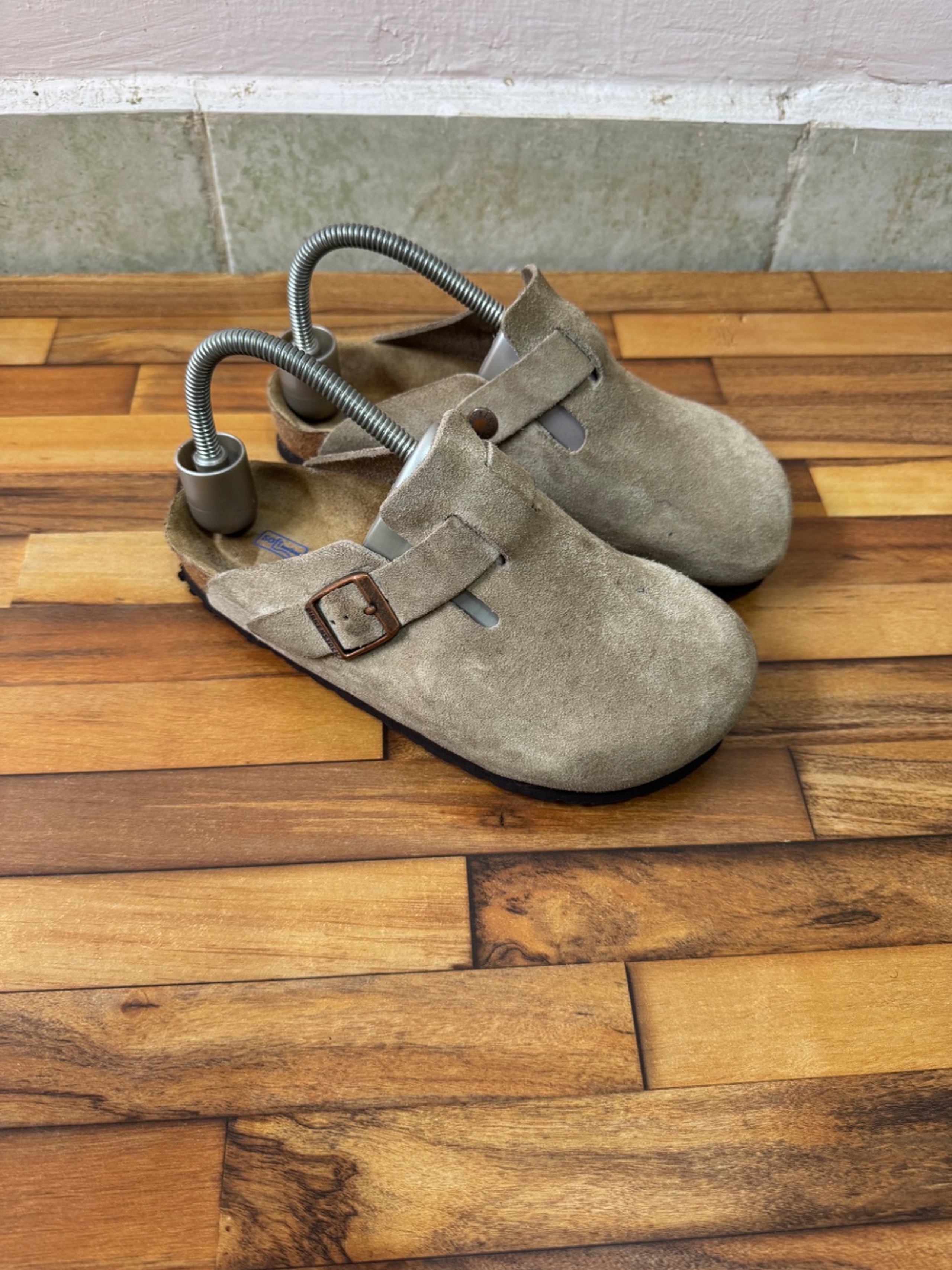 BIRKENSTOCK CLOGS