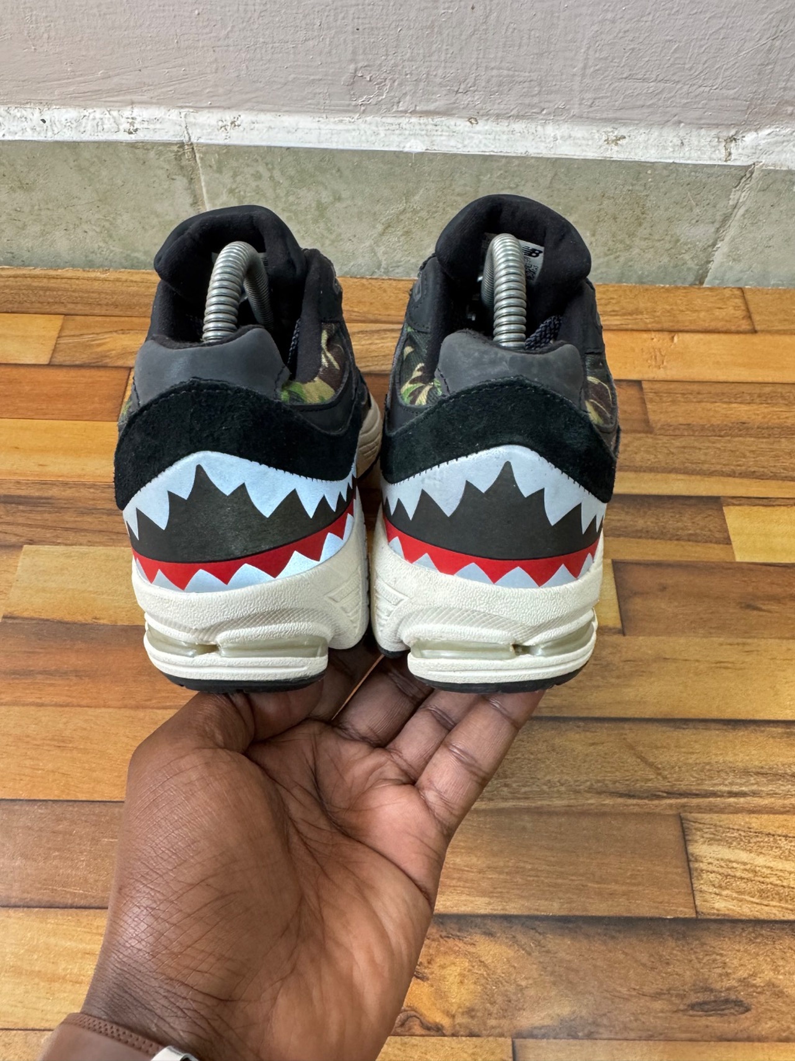 NEWBALANCE 2002R A BATHING AAPE 