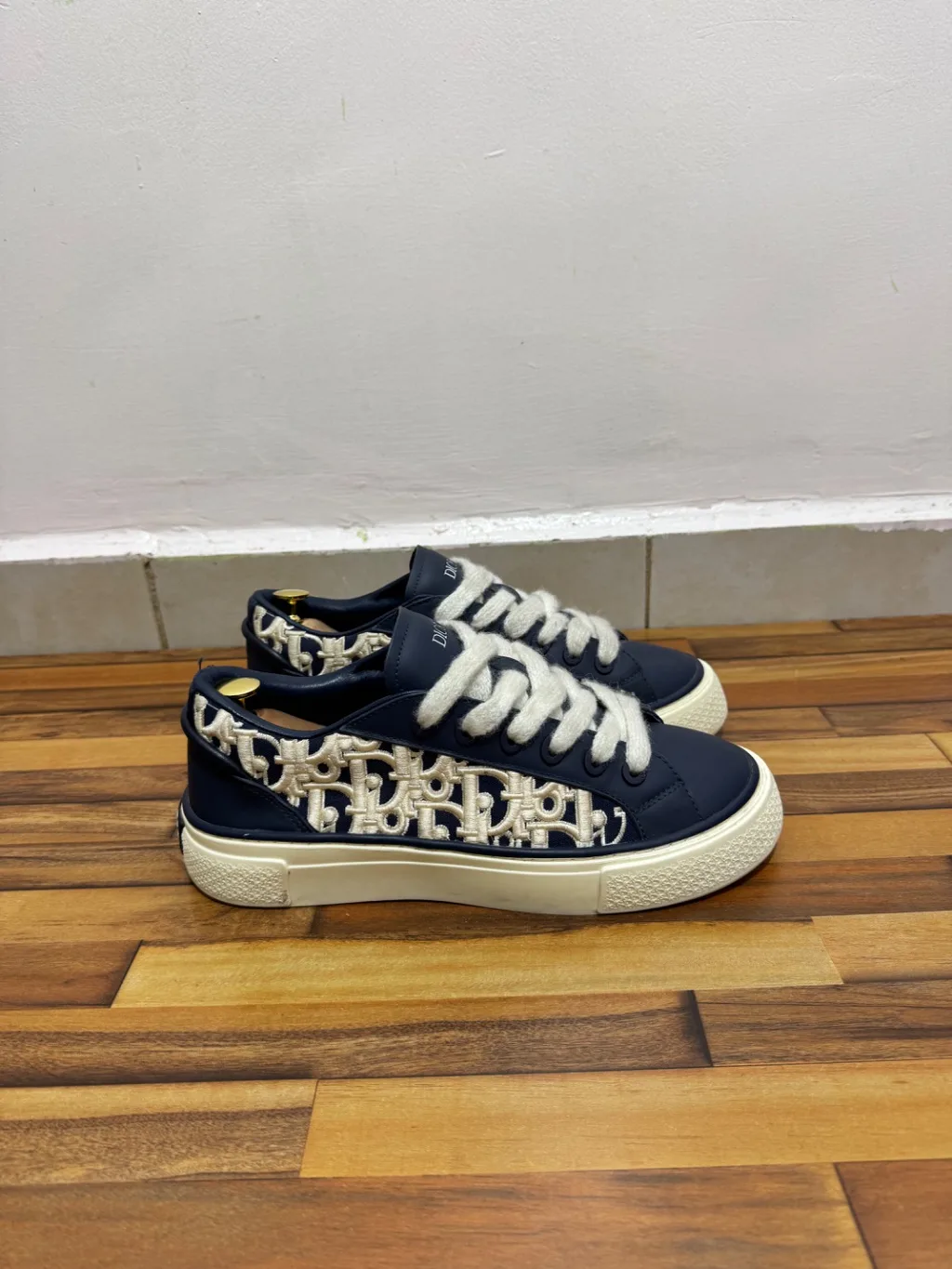DIOR B33 SNEAKERS