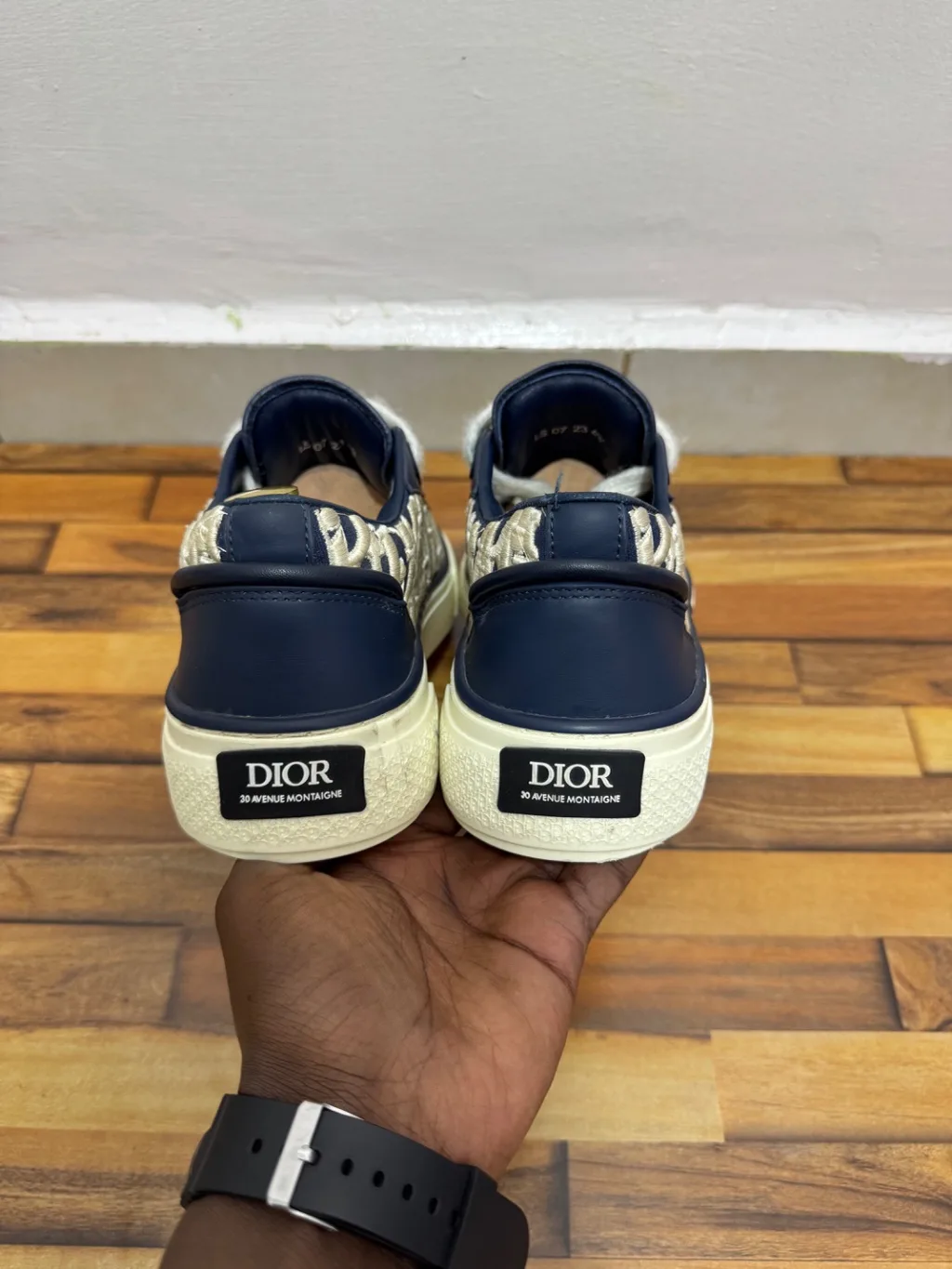 DIOR B33 SNEAKERS