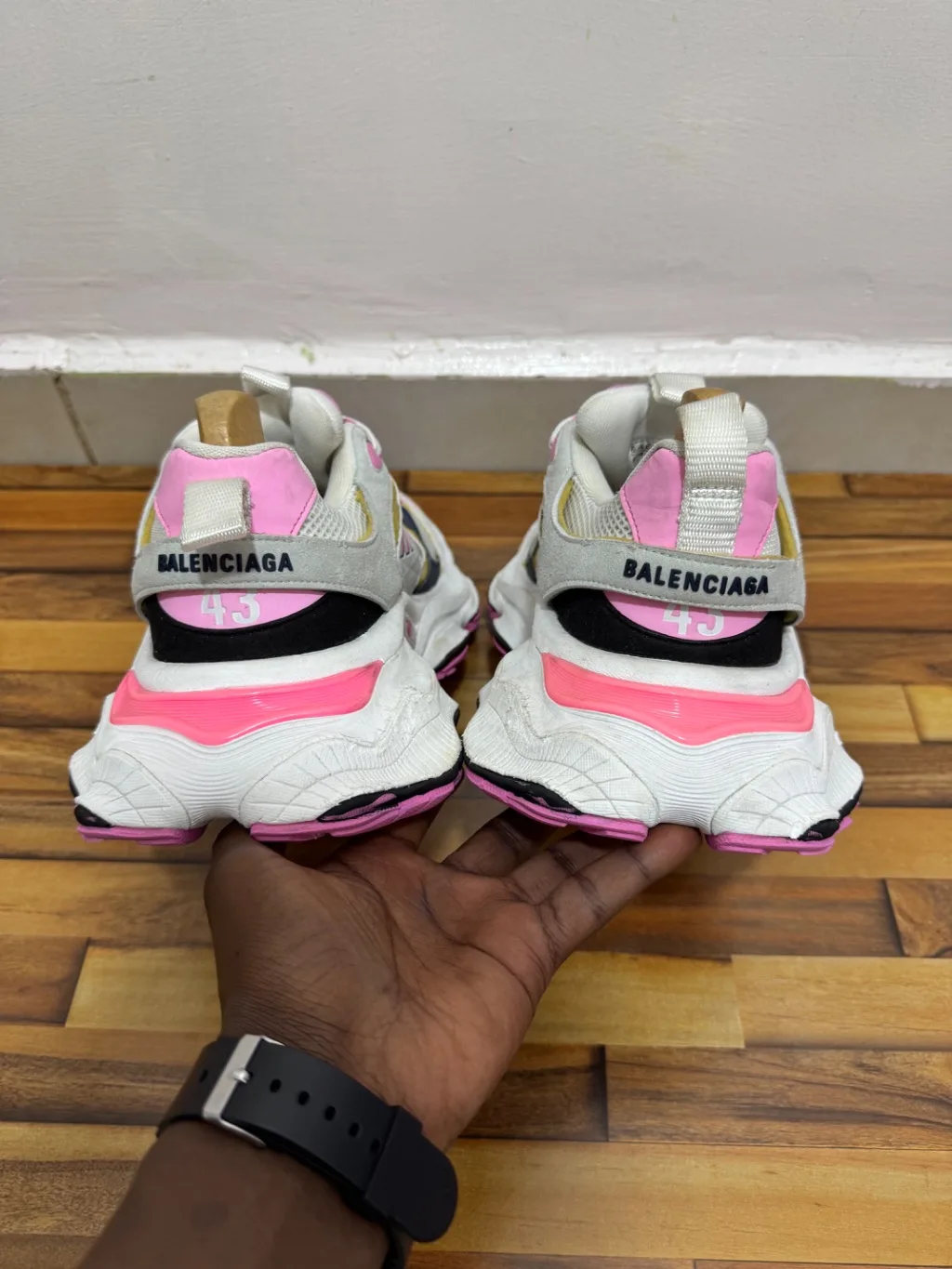 BALENCIAGA CARGO SNEAKERS