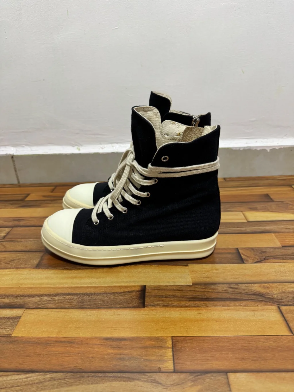 RICK OWENS DRKSHDW