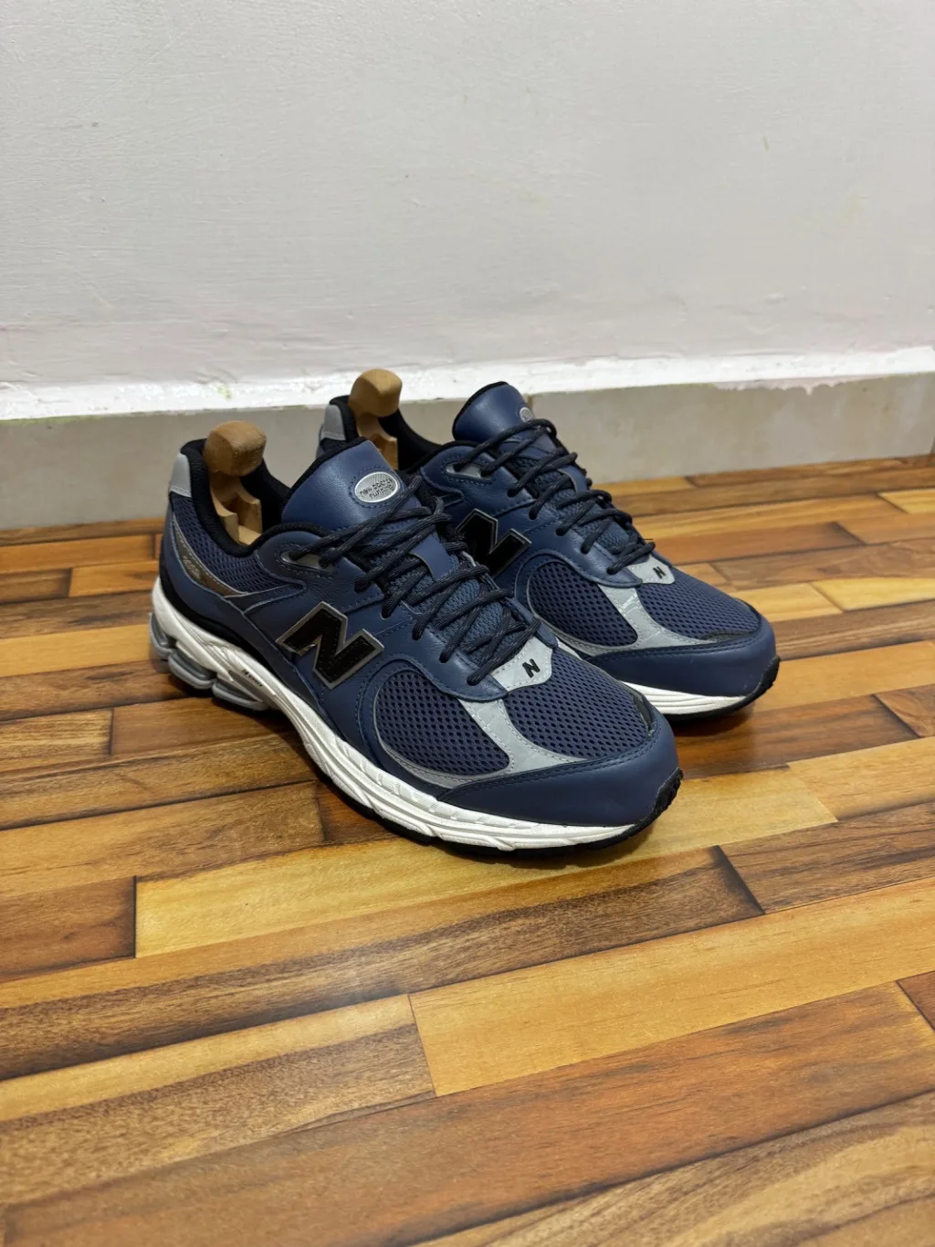 NEWBALANCE 2002R
