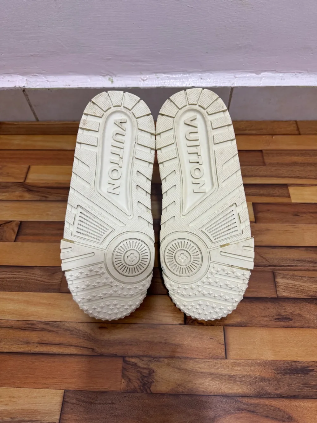 LOUIS VUITTON TRAINERS HIGH TOP SNEAKERS