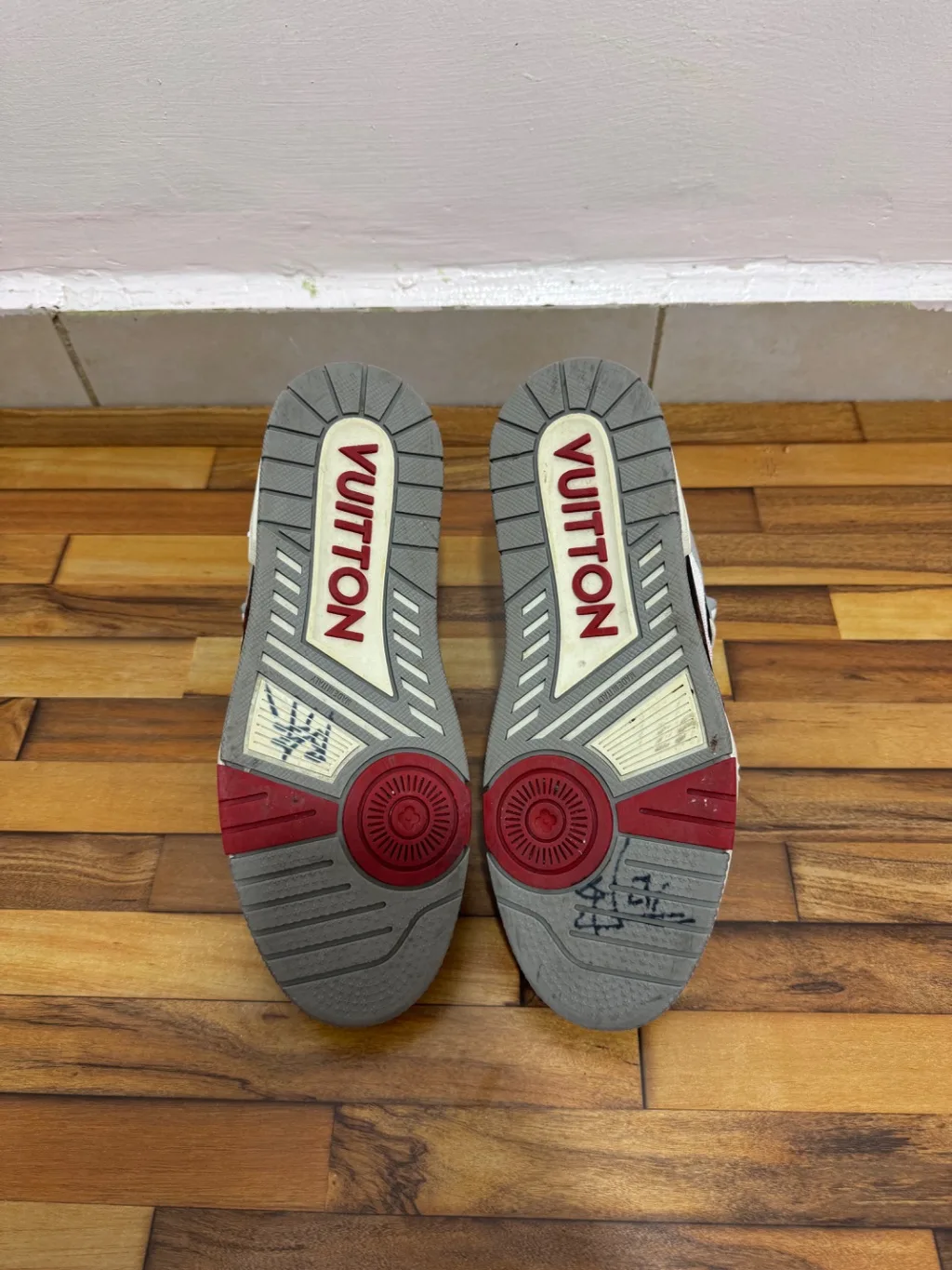 LOUIS VUITTON TRAINERS ❤️