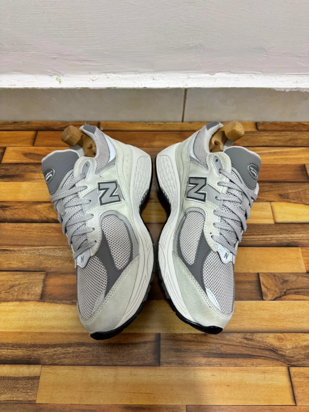 NEWBALANCE 2002R