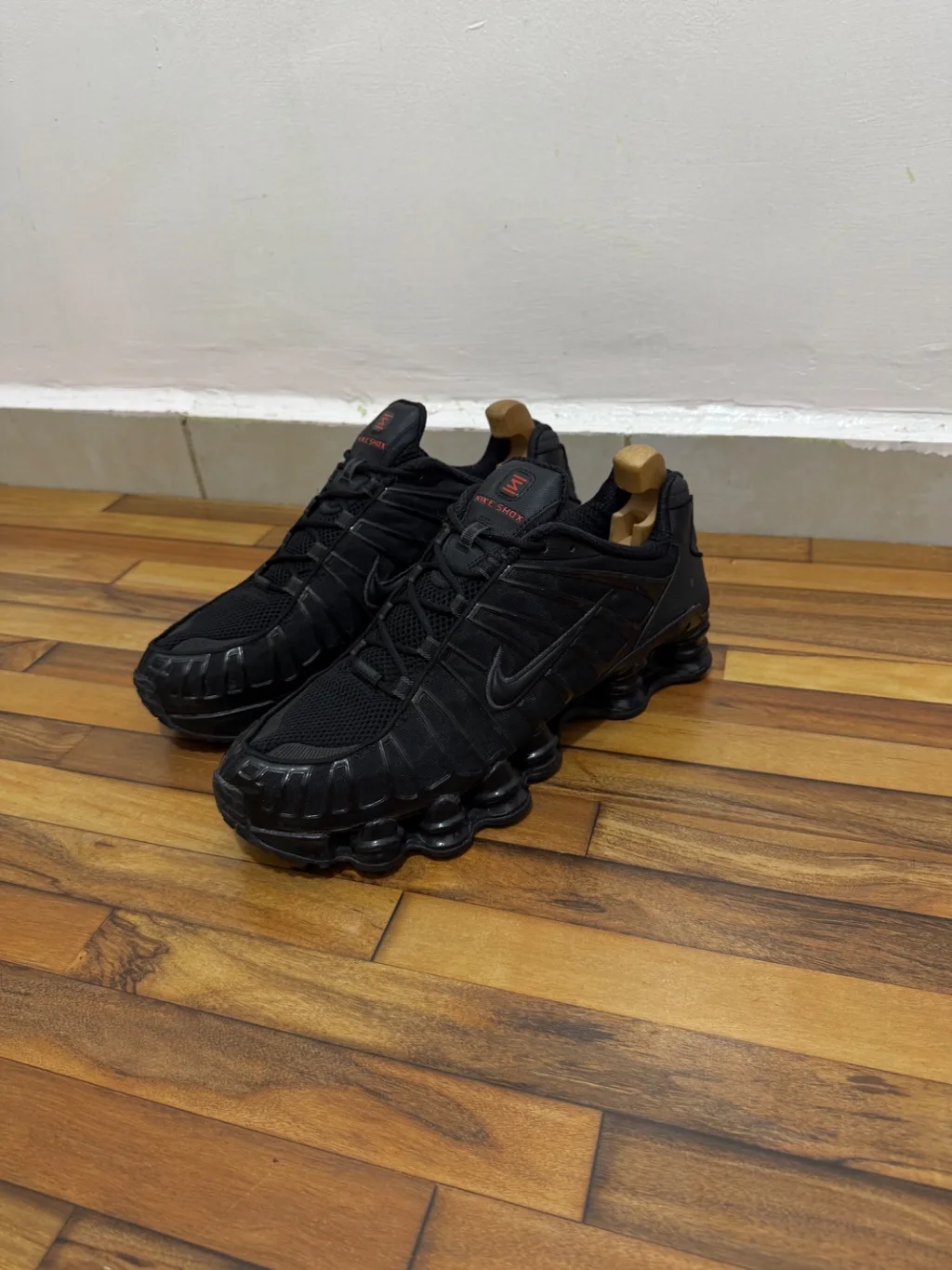 NIKE SHOX 🖤