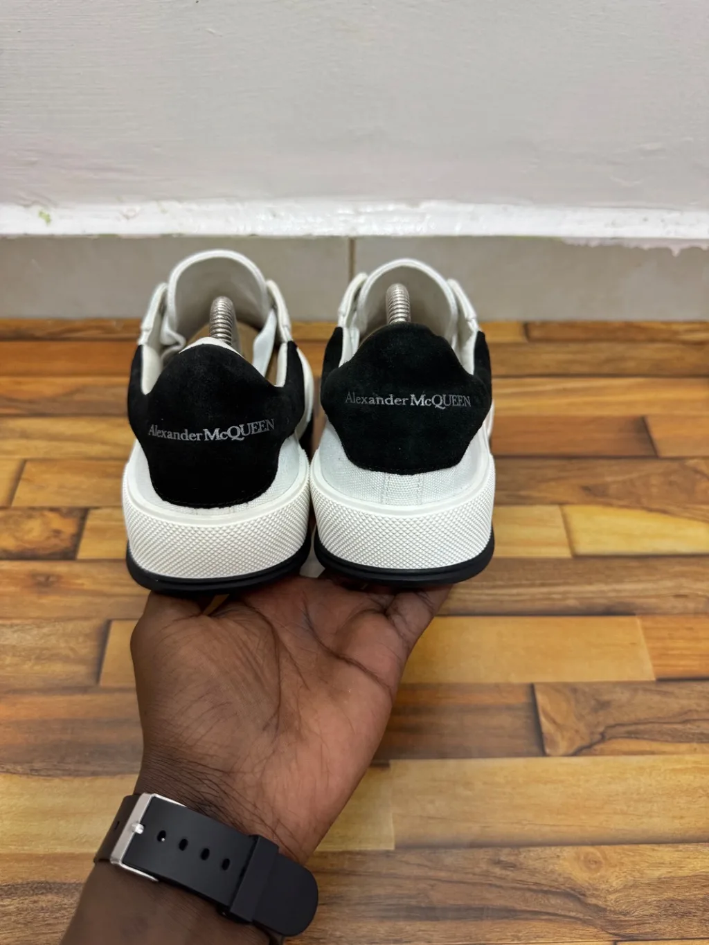 ALEXANDER MCQUEEN