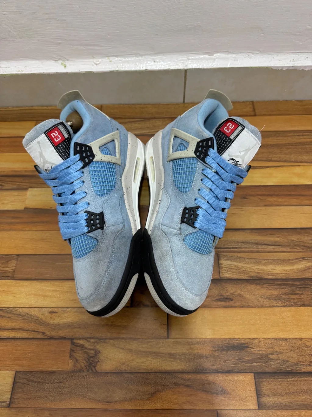 JORDAN 4s