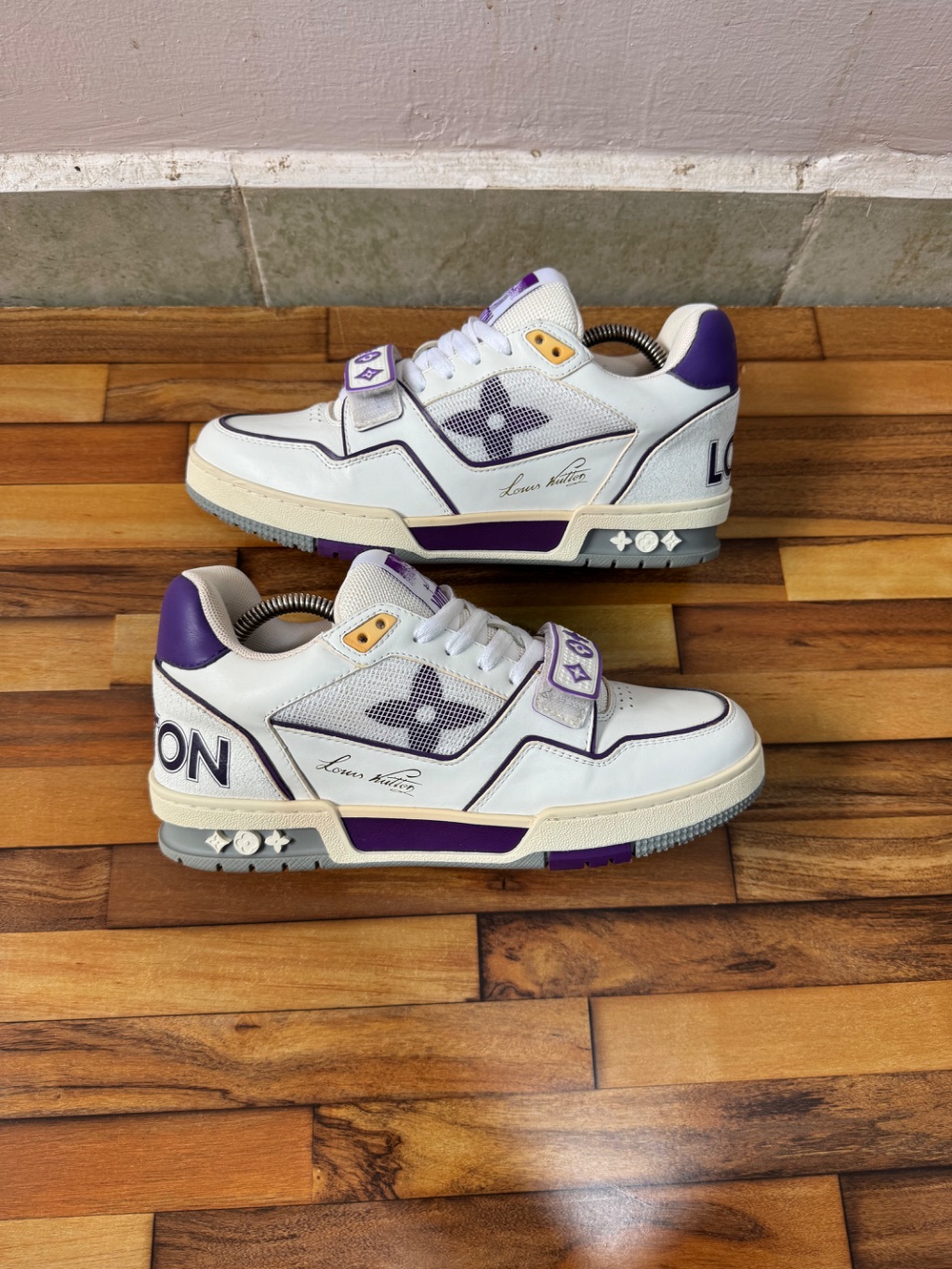 LOUIS VUITTON TRAINERS 💜