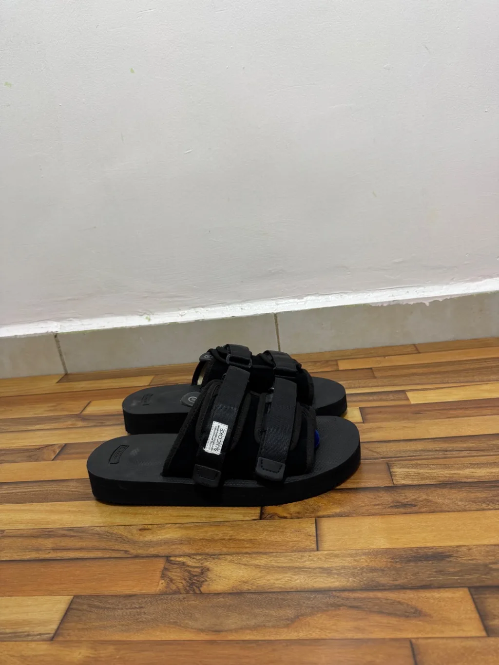 SUICOKE SANDALS 🖤