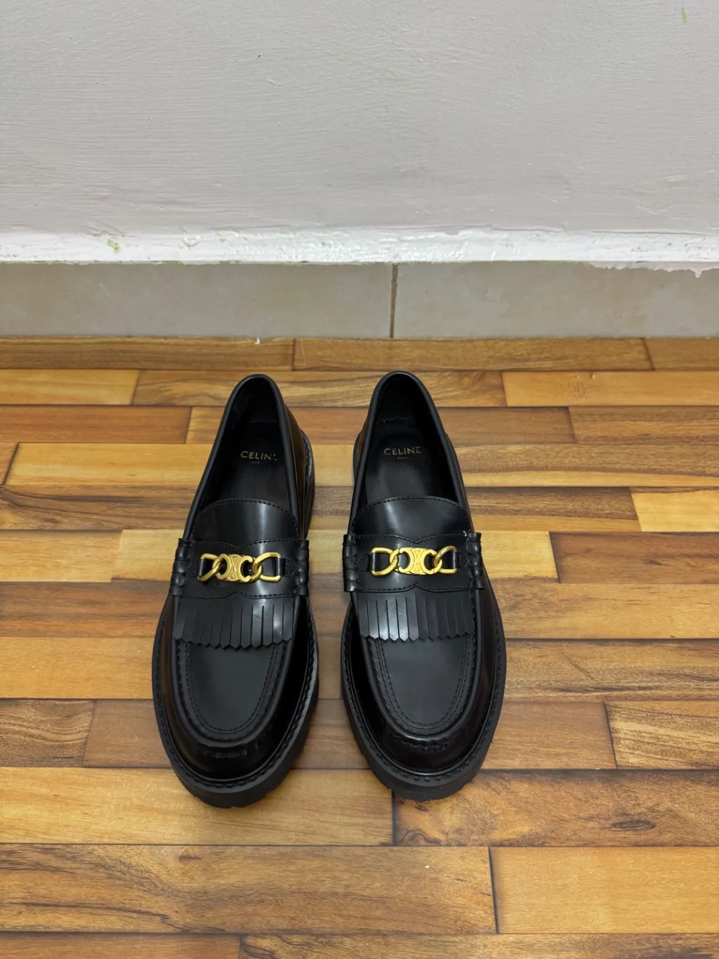 CELINE LOAFERS 🖤