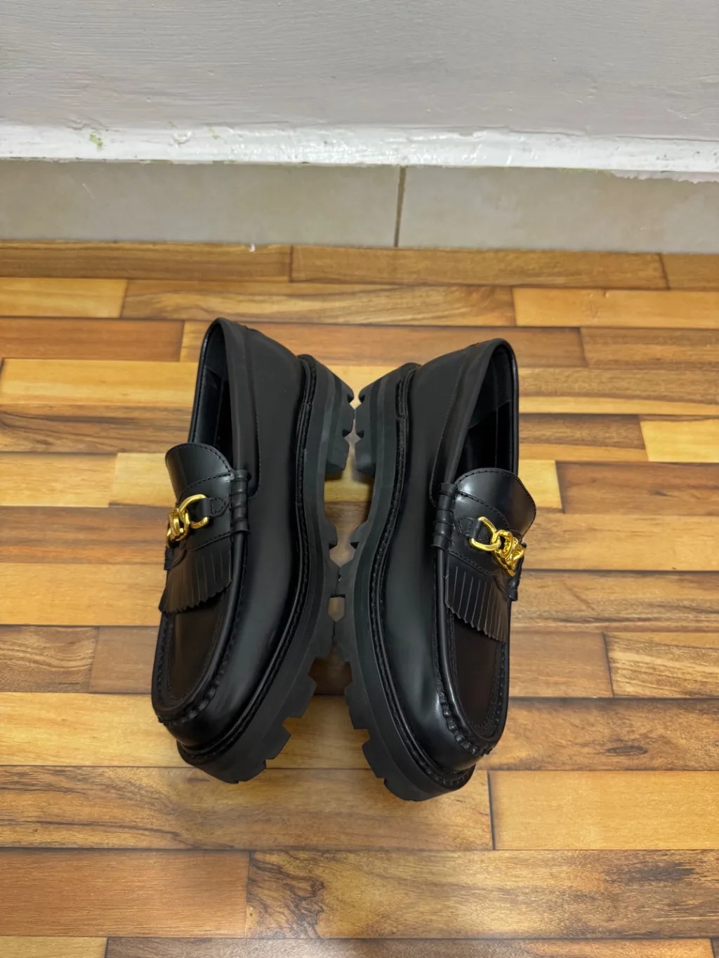 CELINE LOAFERS 🖤