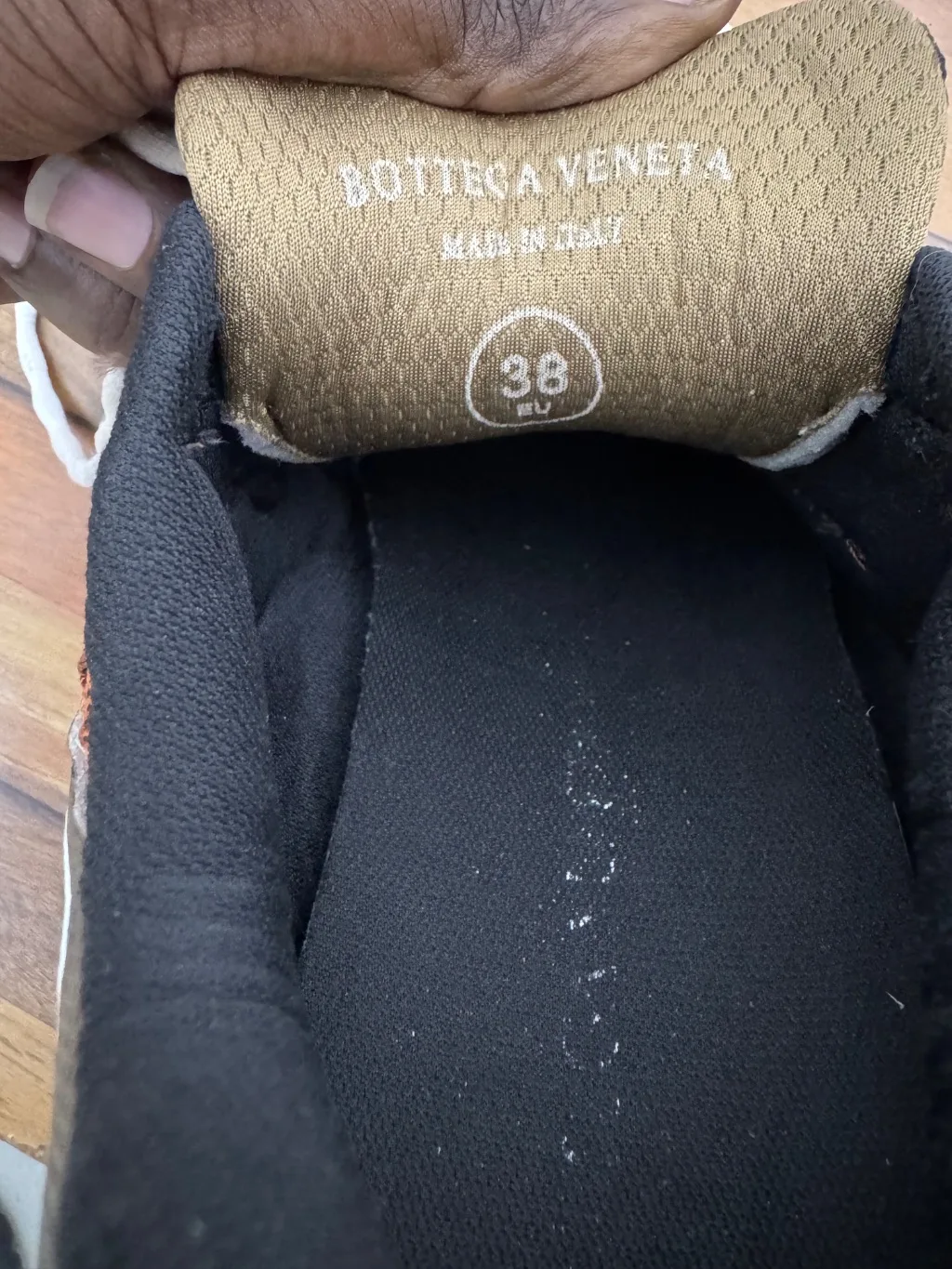 BOTTEGA ORBITS 🤎