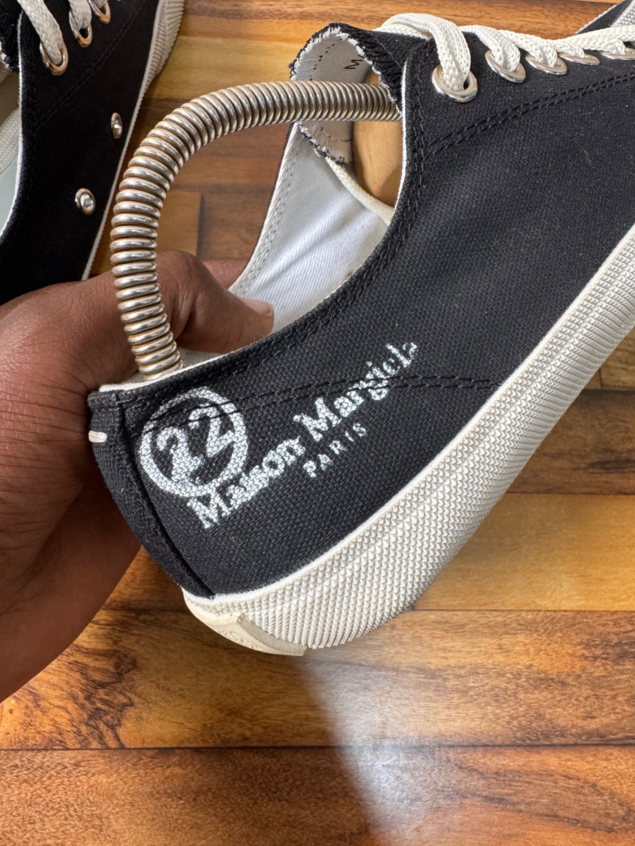 MAISON MARGIELA TABI CANVAS SNEAKERS 🖤