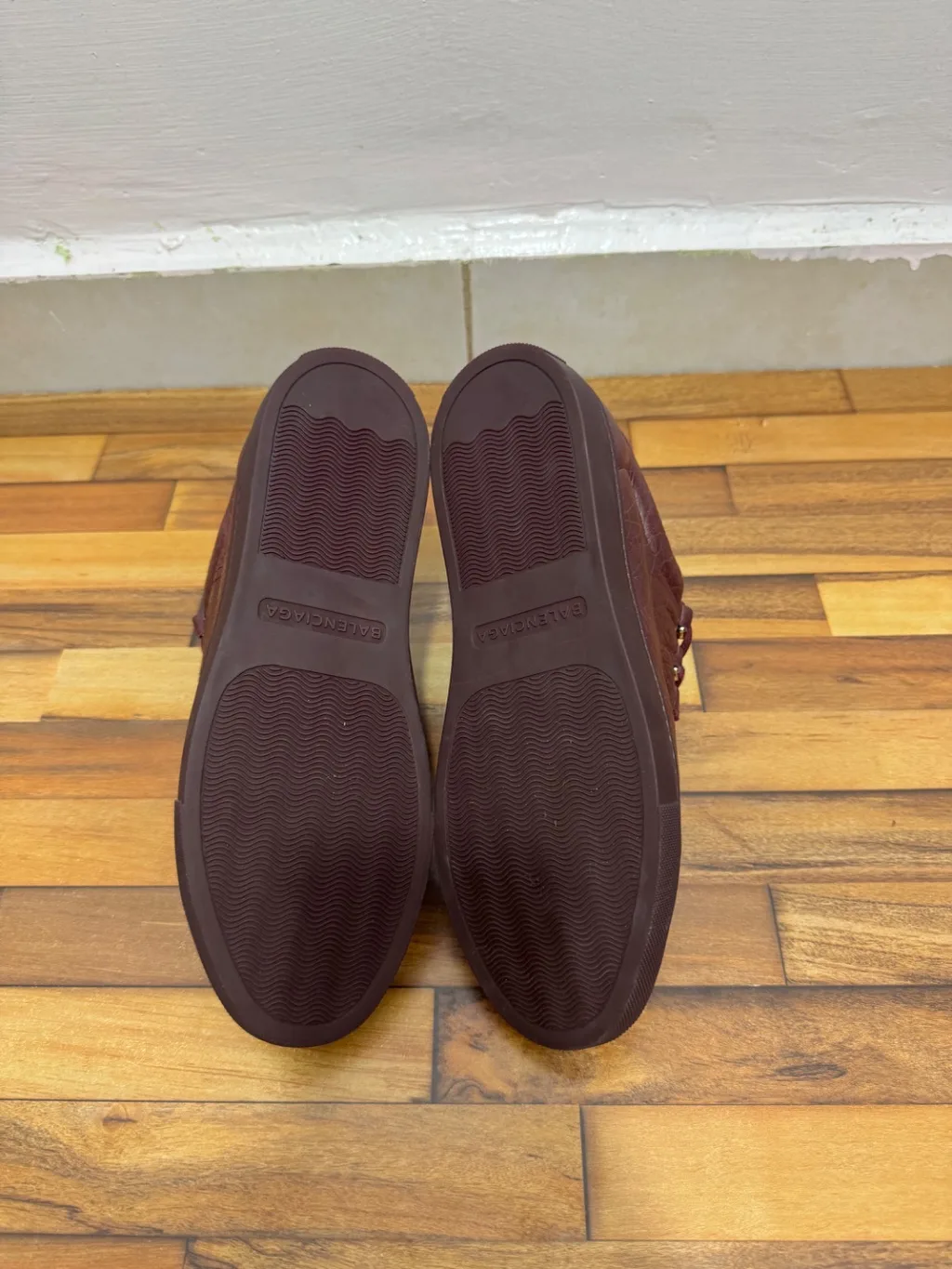 BALENCIAGA ARENAS