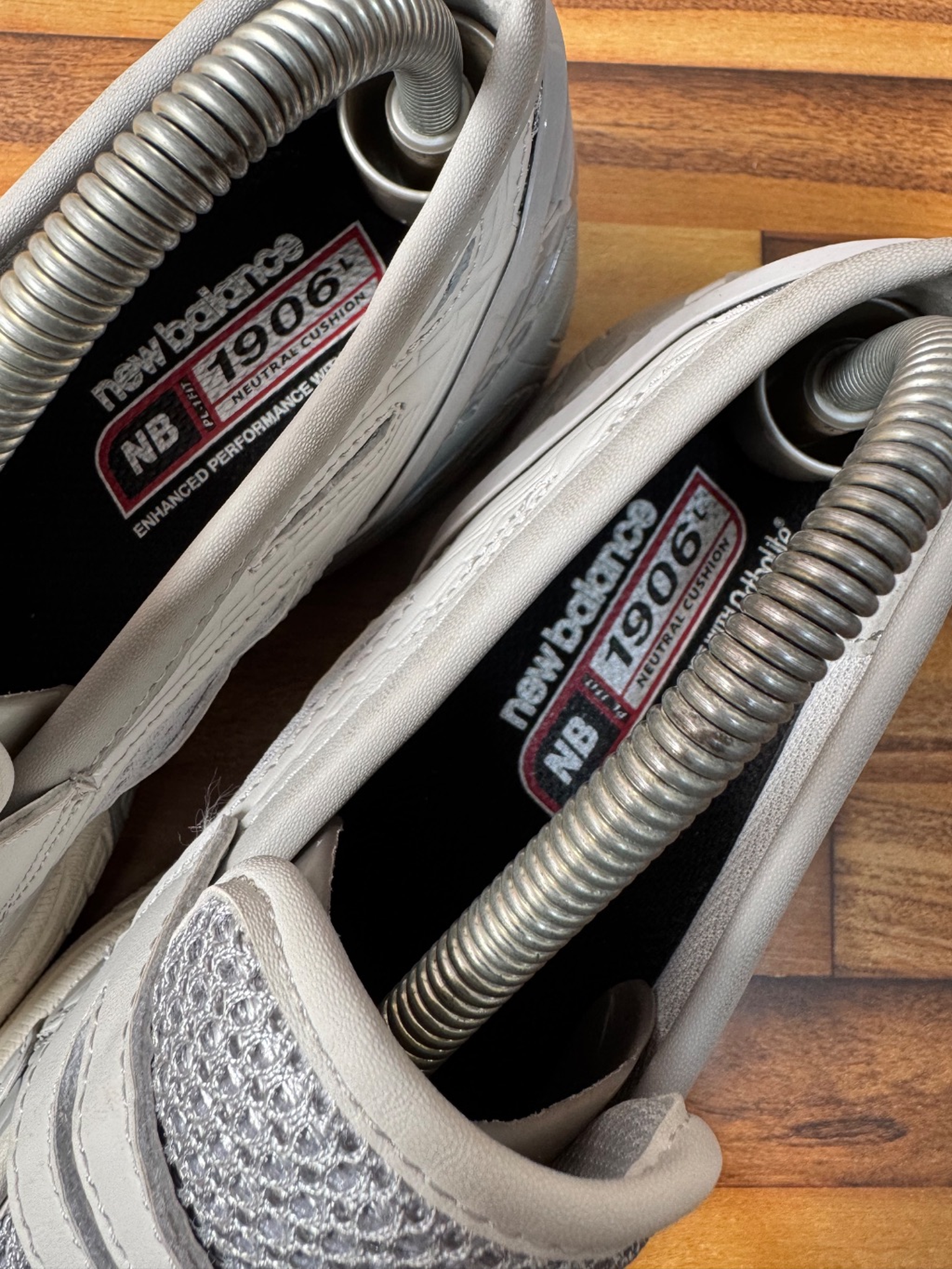 NEWBALANCE 1906L