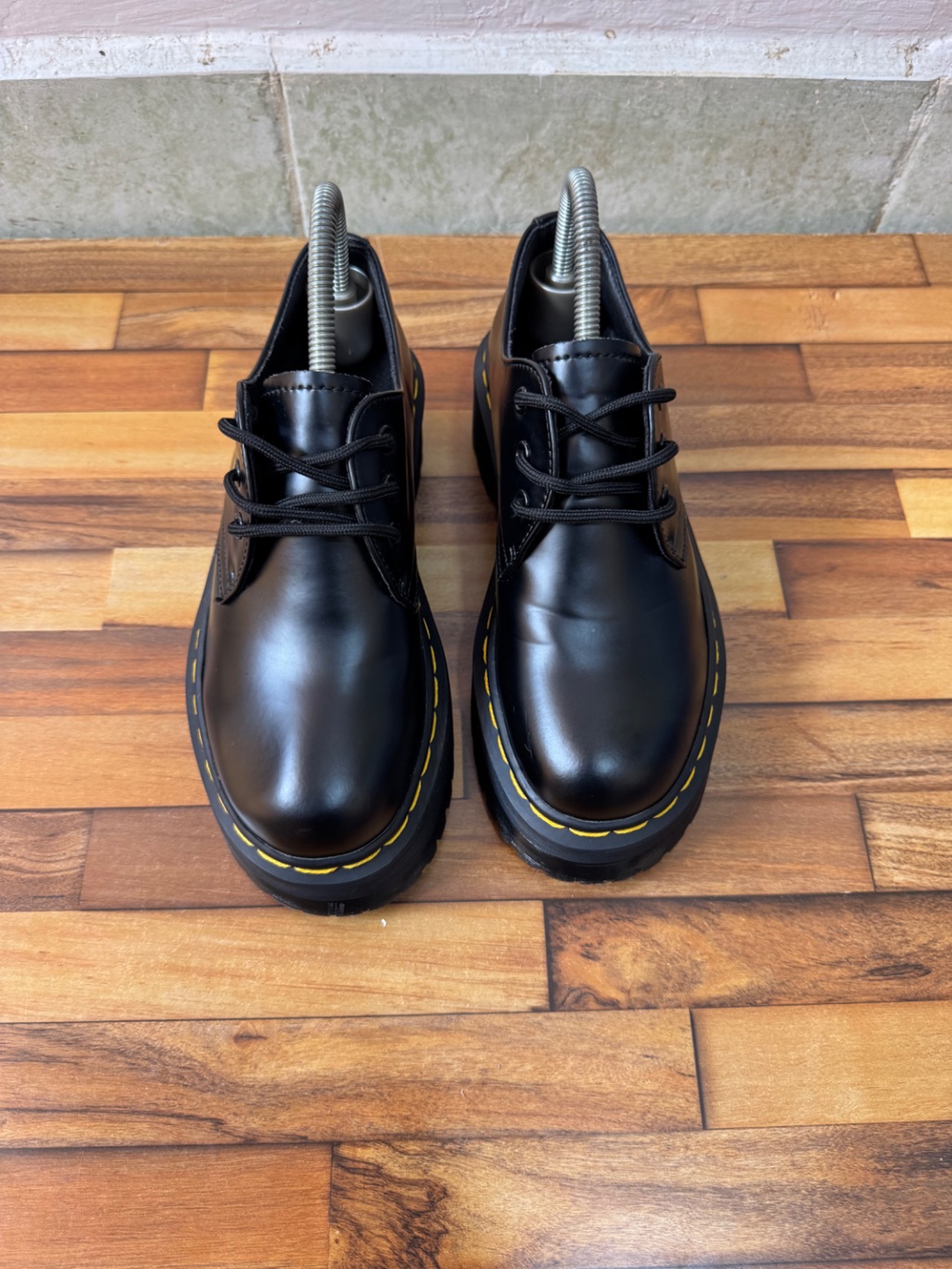 DR MARTENS 🖤