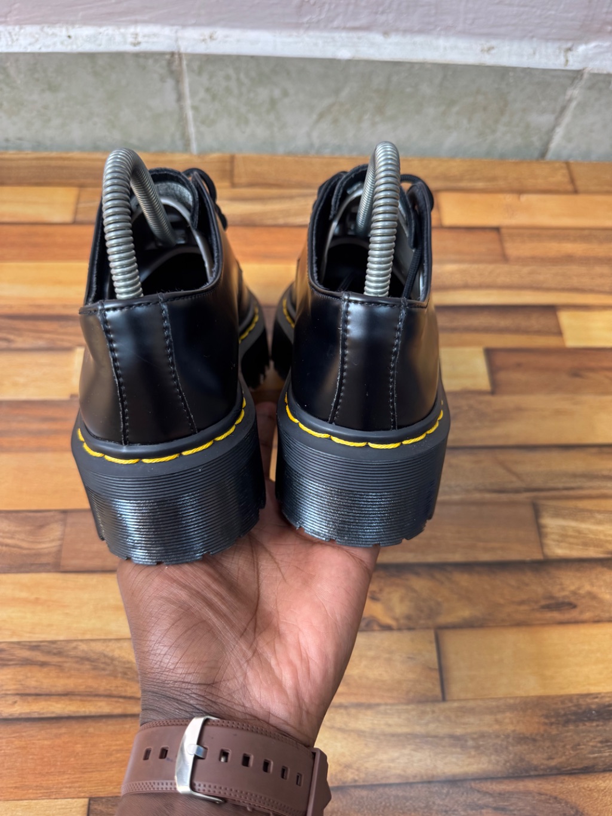 DR MARTENS 🖤