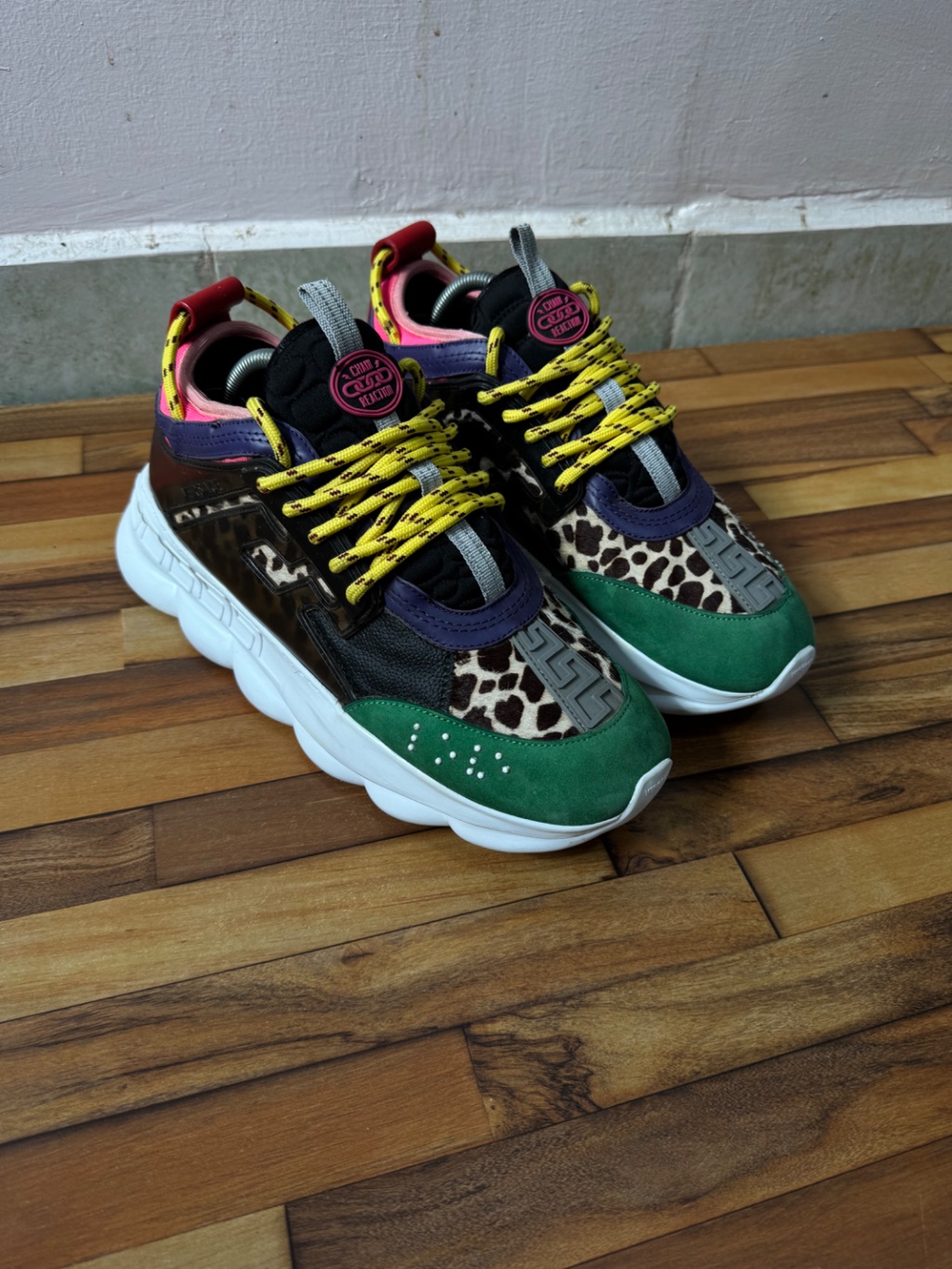 VERSACE CHAIN REACTION ⛓️