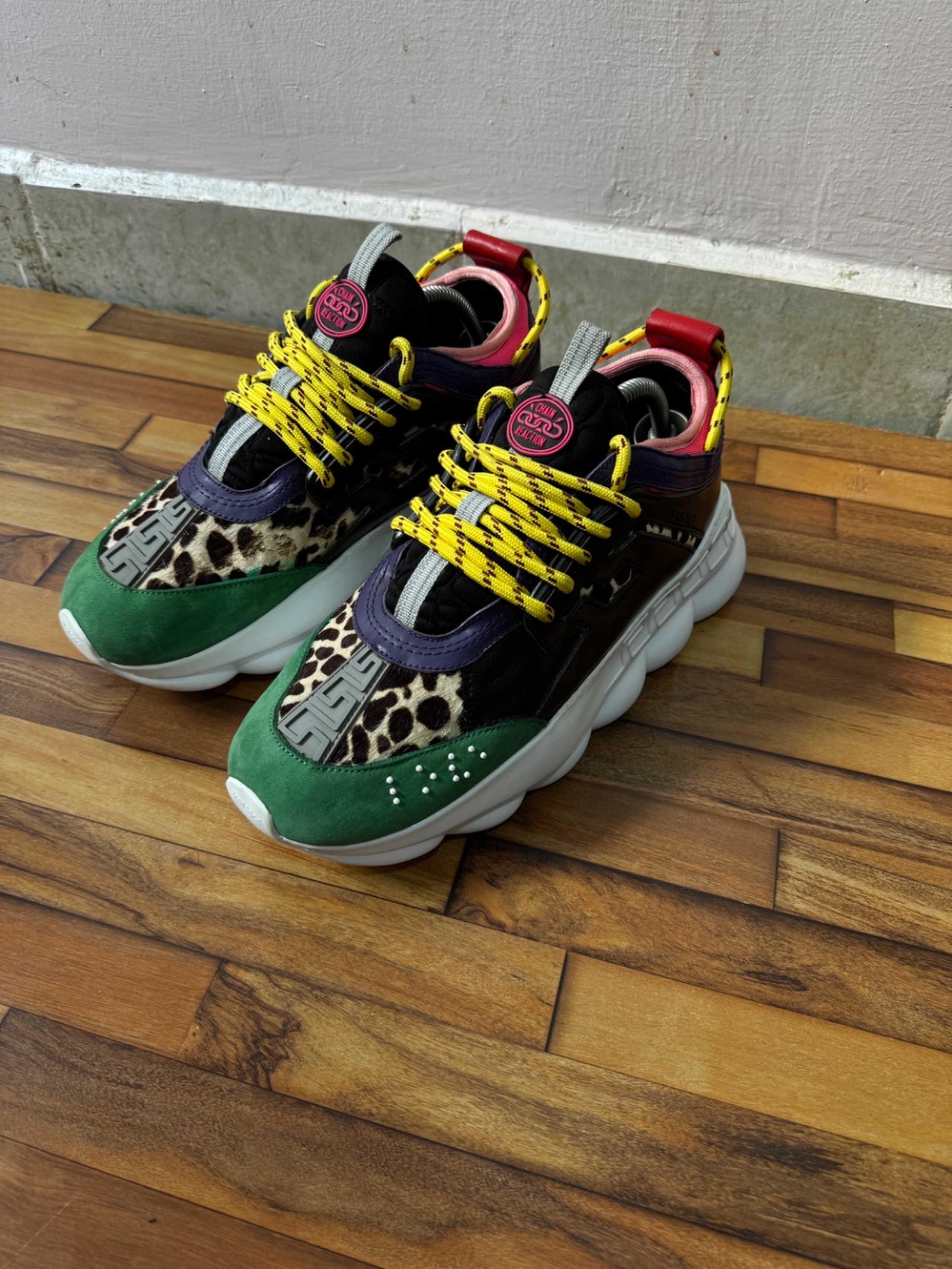 VERSACE CHAIN REACTION ⛓️
