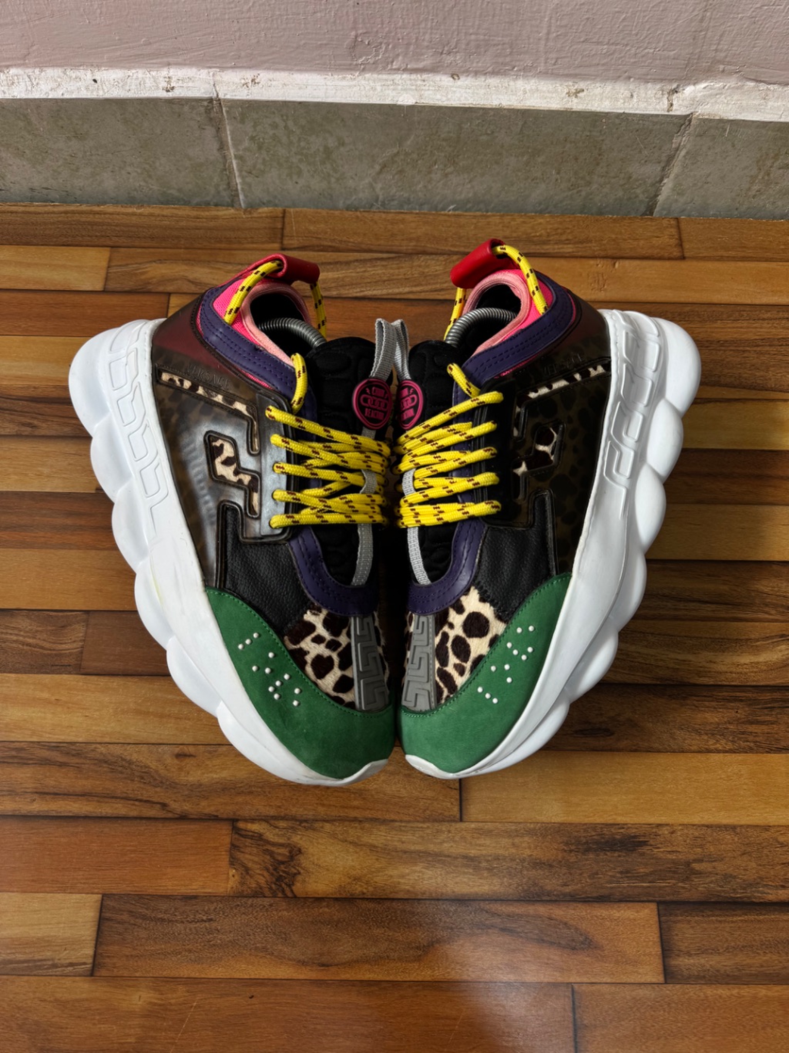 VERSACE CHAIN REACTION ⛓️