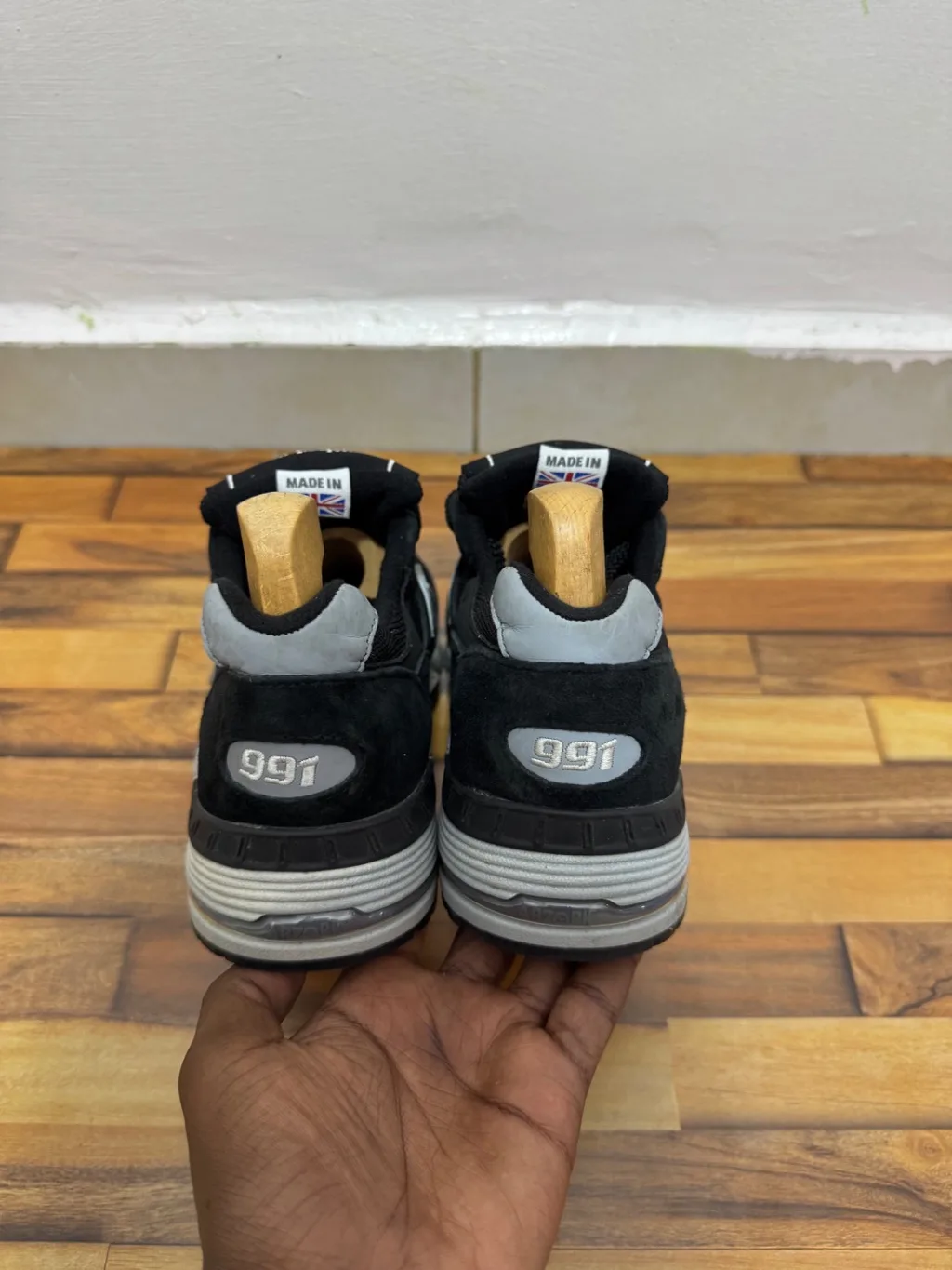 NEWBALANCE 991 🖤