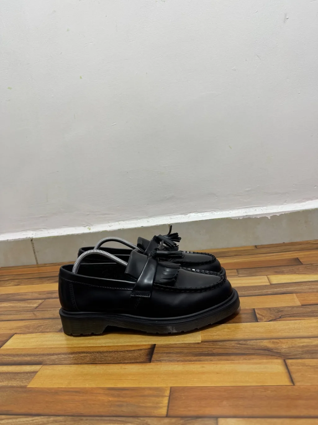 DR MARTENS ADRIANS TASSEL LOAFERS 🖤