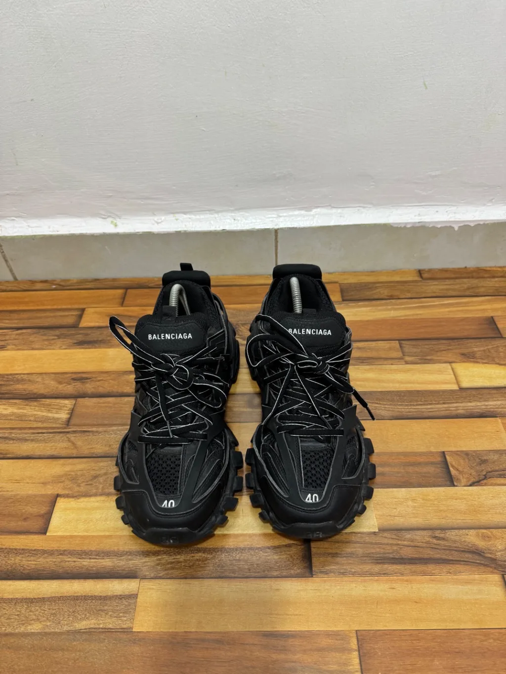 BALENCIAGA TRACK