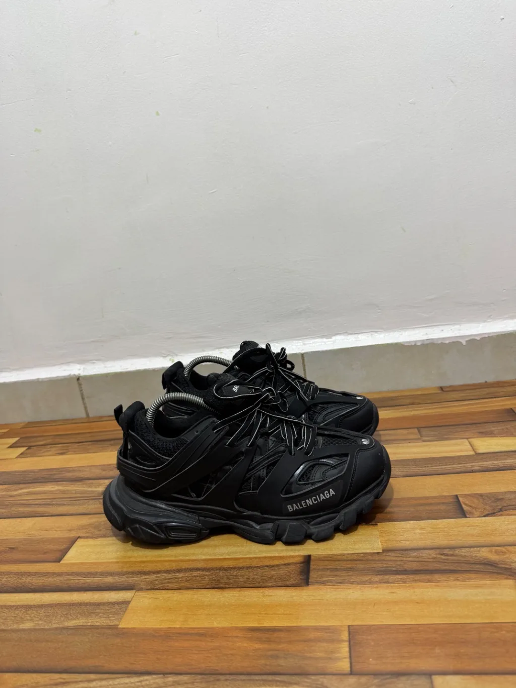 BALENCIAGA TRACK