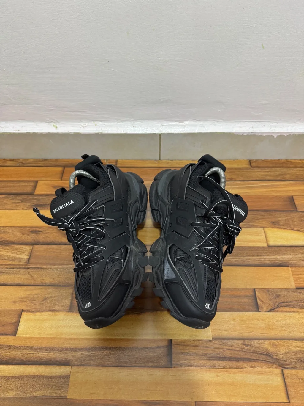BALENCIAGA TRACK
