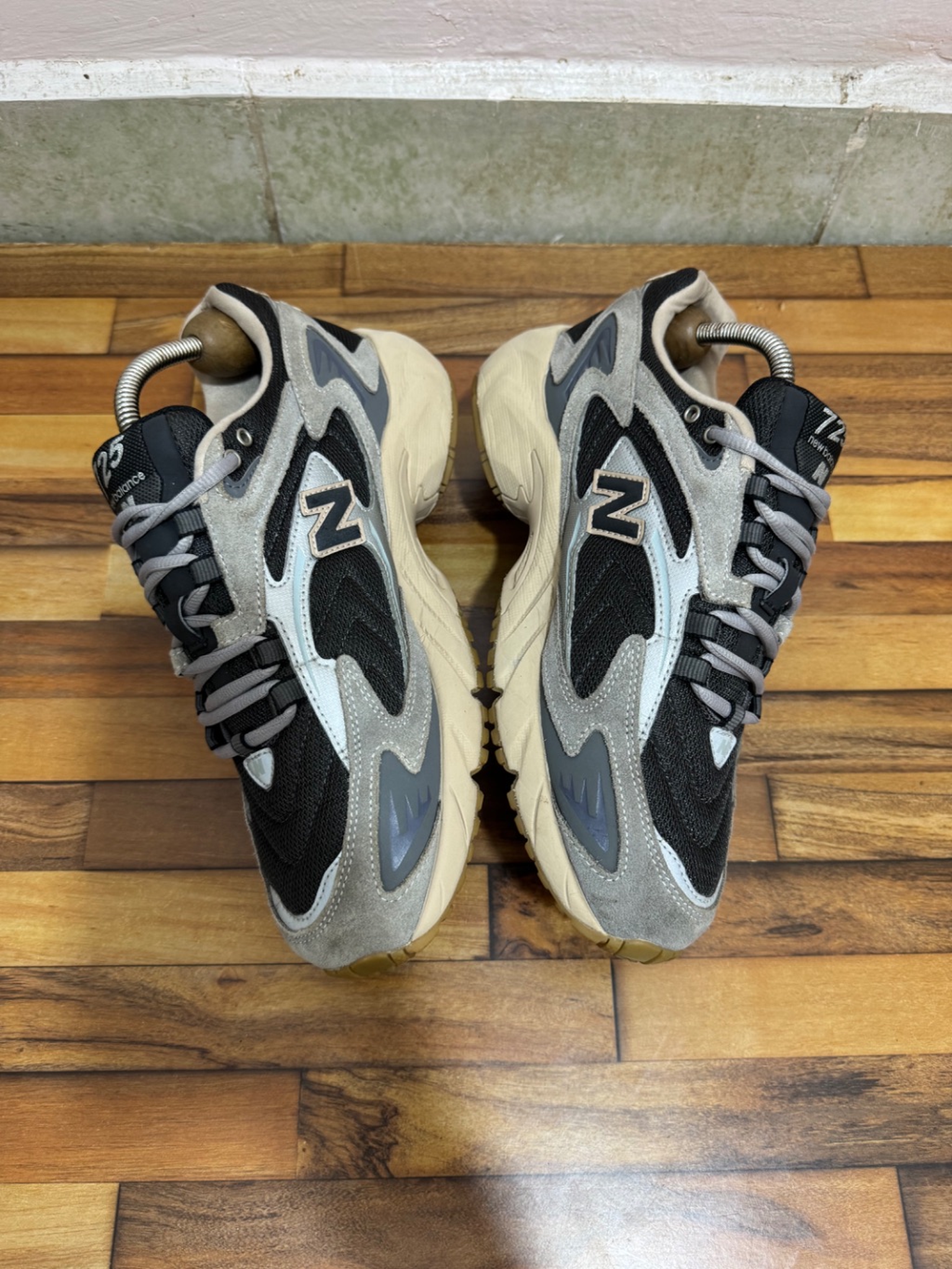 NEWBALANCE 725 🤎