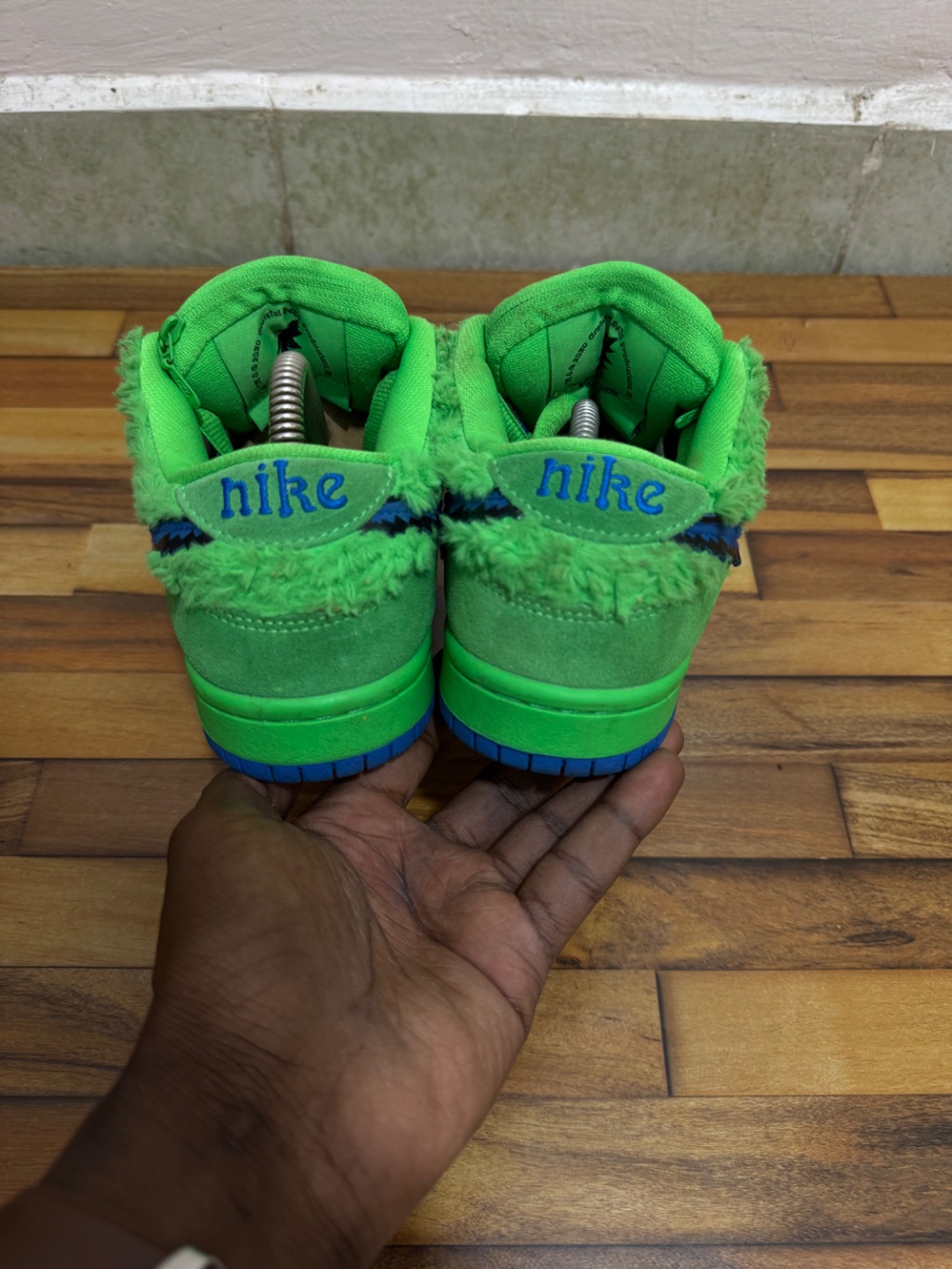 NIKE SB DUNKS GREATFUL DEAD 💚