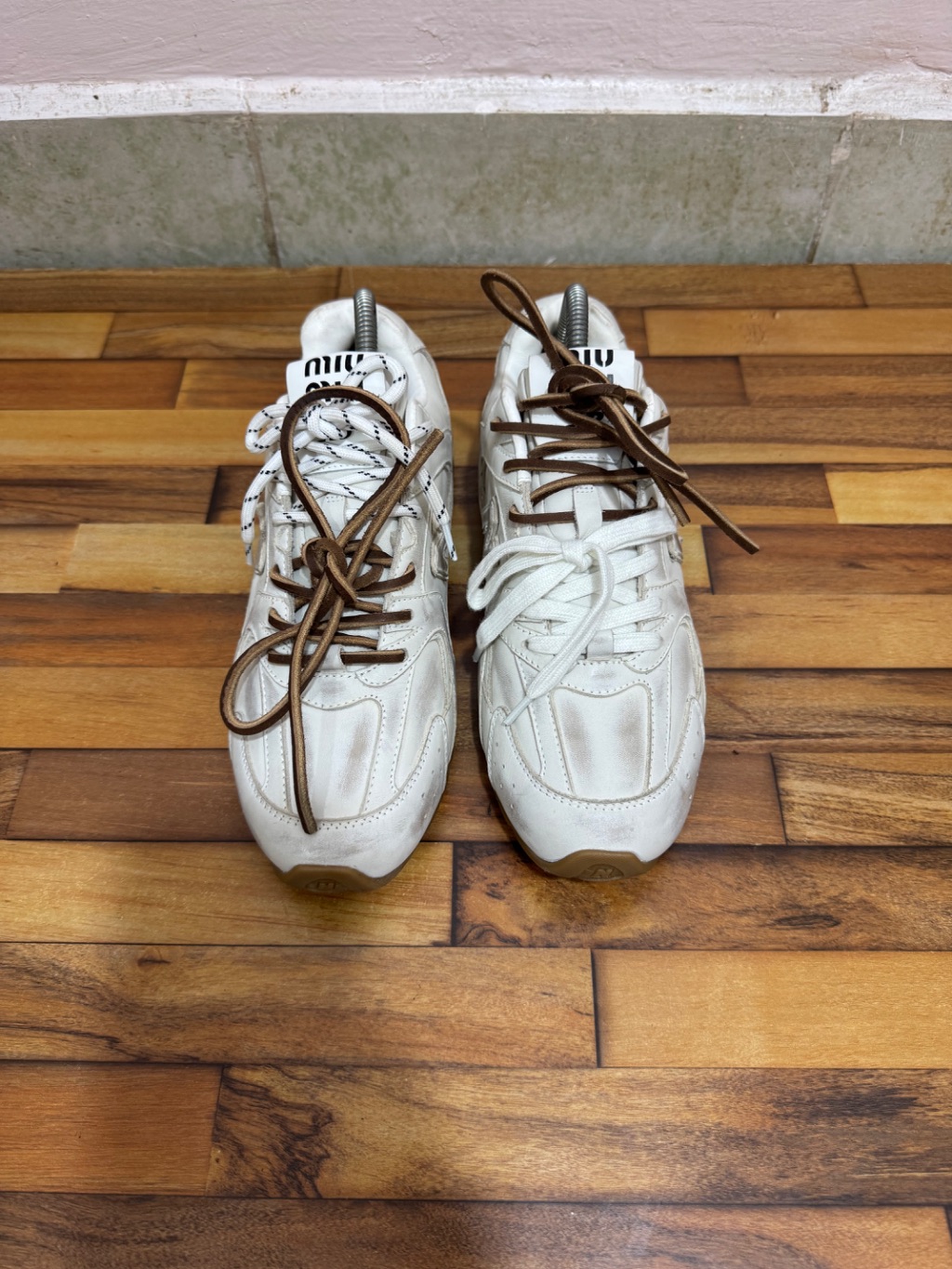 NEWBALANCE 530 X MIUMIU 🤍