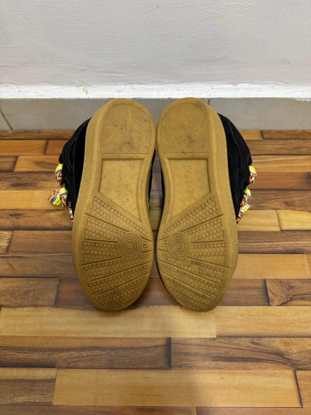 LANVIN CURBS
