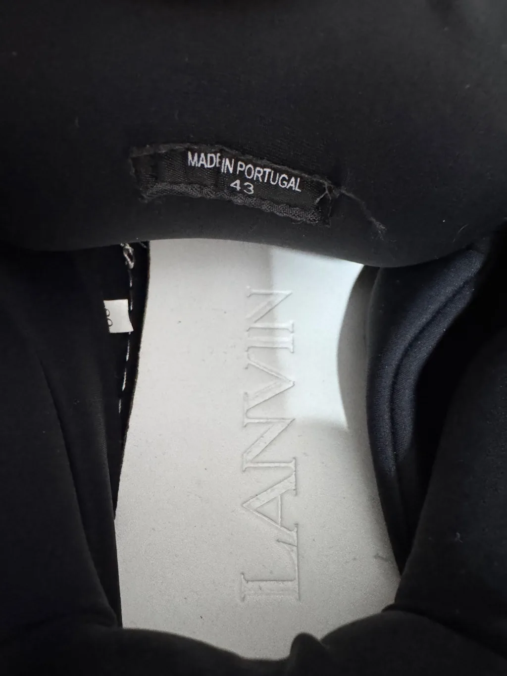 LANVIN CURBS