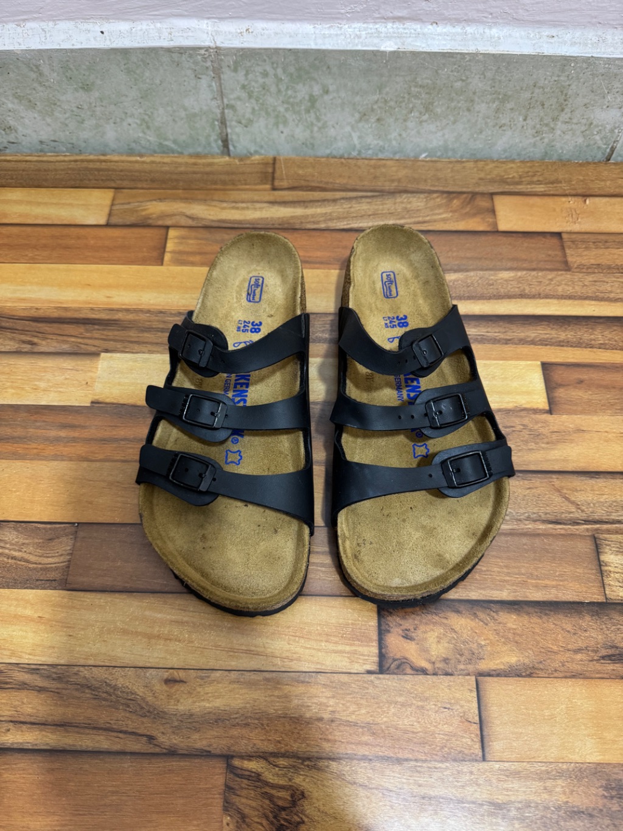 BIRKENSTOCK FLORIDA SOFT FOOTBED SANDALS 🖤