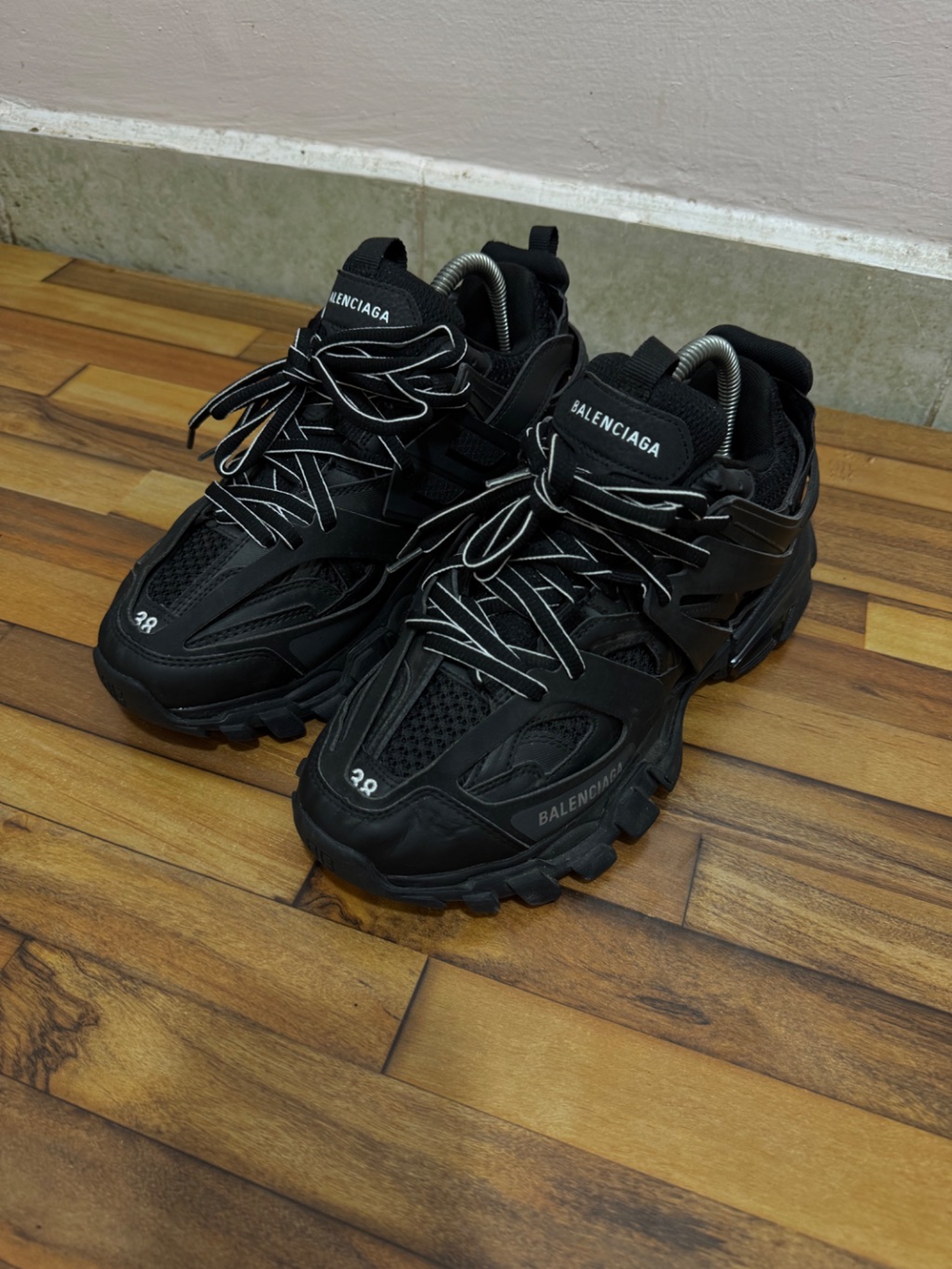 BALENCIAGA TRACK TRAINERS 🖤
