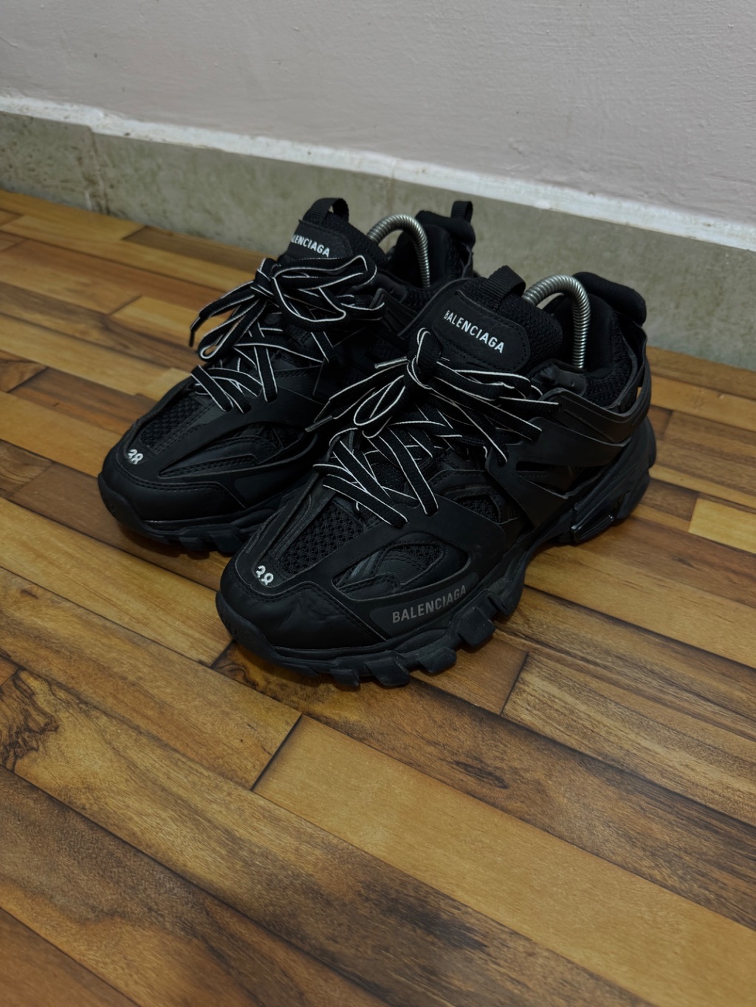 BALENCIAGA TRACK TRAINERS 🖤
