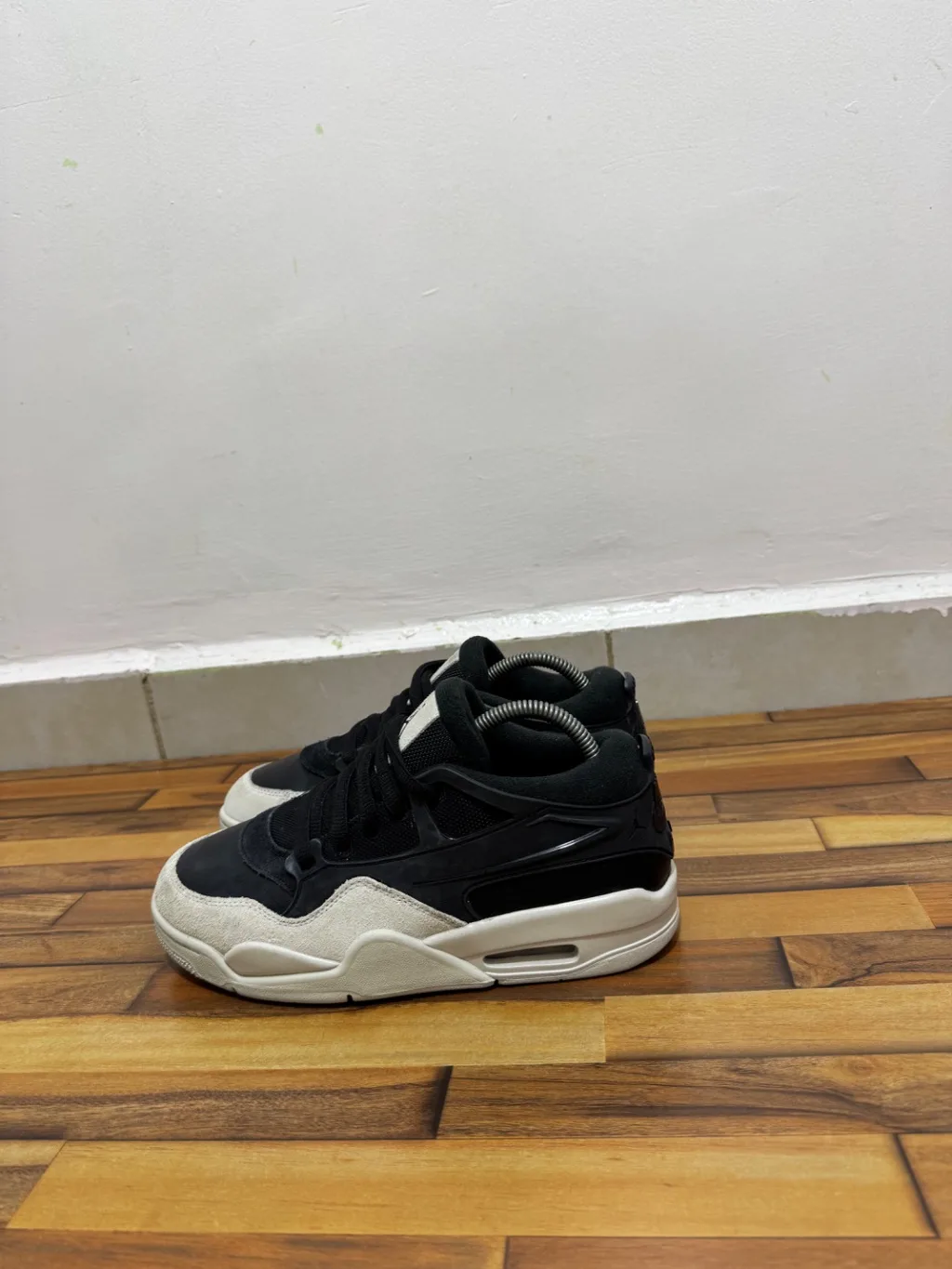 AIR JORDAN 4 RM Sneakers