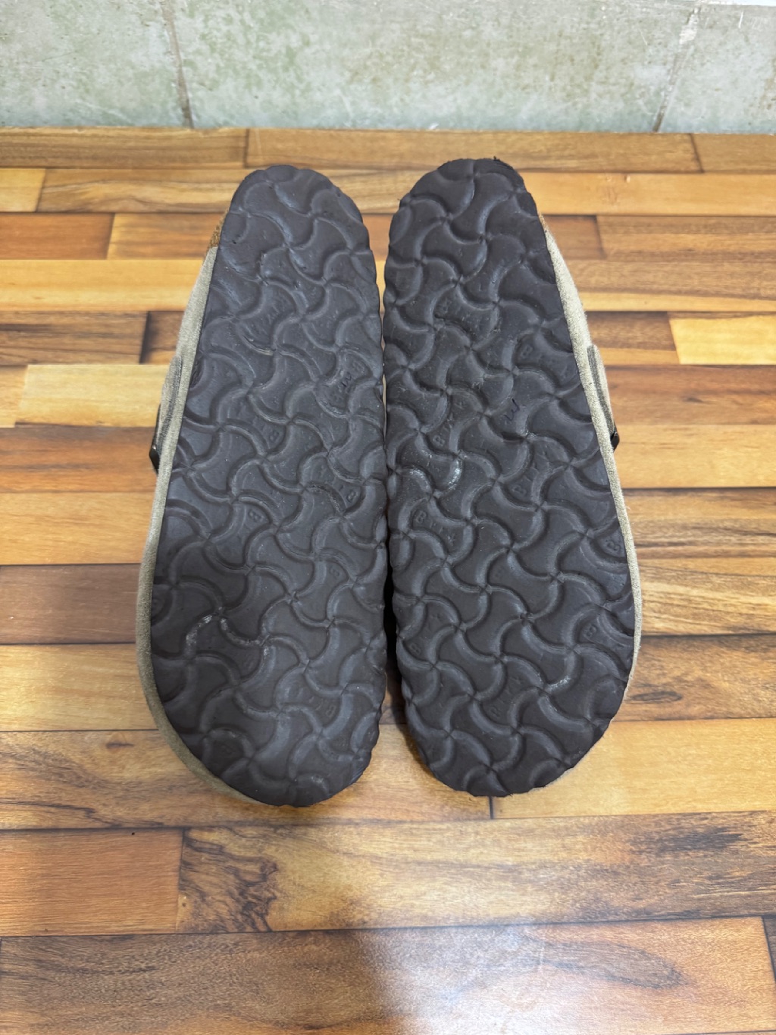 BIRKENSTOCK CLOGS