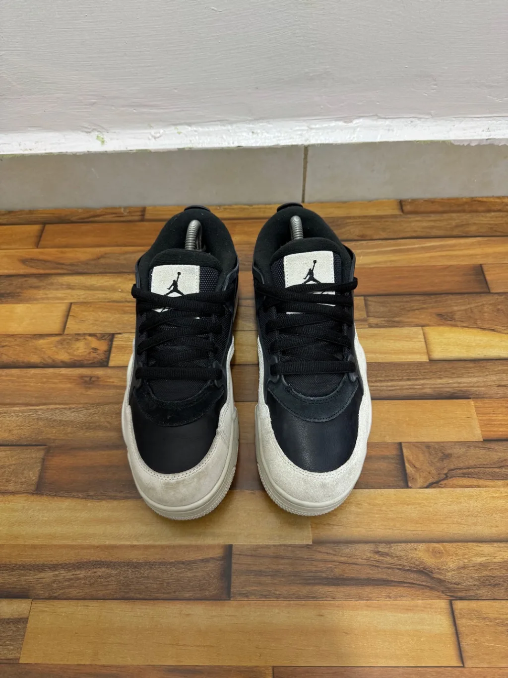 AIR JORDAN 4 RM Sneakers