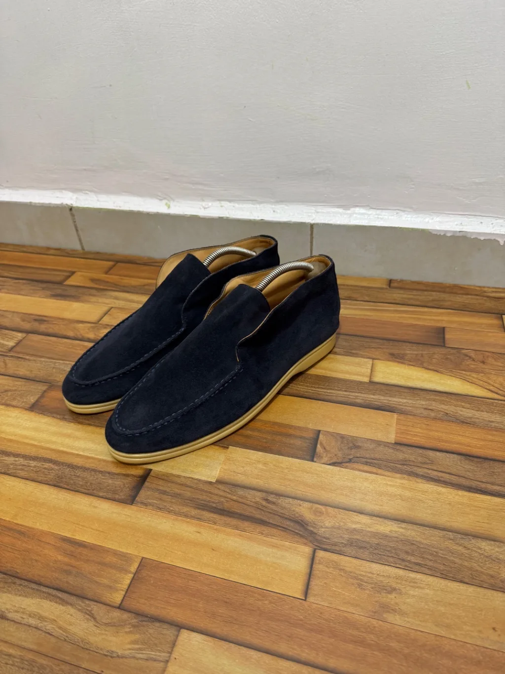 LORO PIANA SUMMER WALK