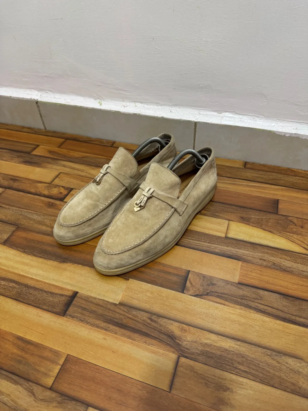 LORO PIANA SUMMER WALK